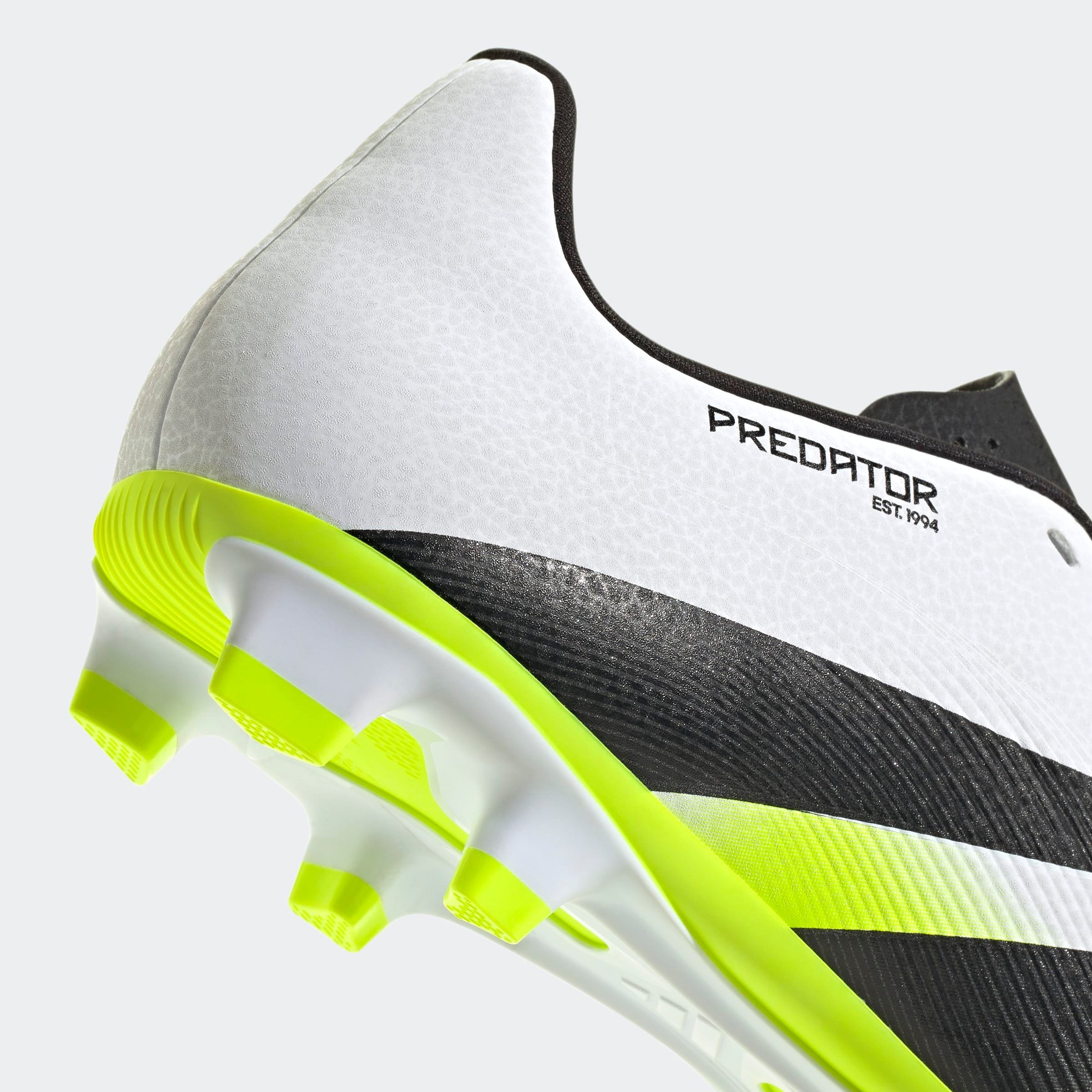adidas Performance Fussballschuh »PREDATOR CLUB E FÜR KUNSTRASEN, HART- UND ASCHENPLÄTZE«, geeignet für Rasen- und Kunstrasenplätze