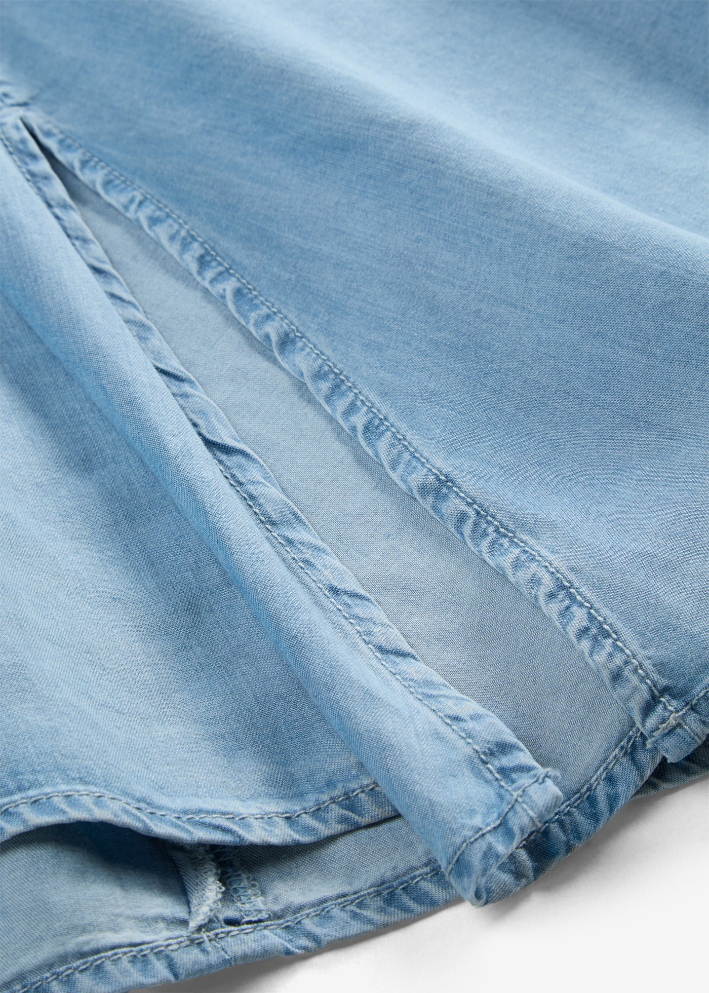 bonprix Robe en jean »Jeanskleid aus fliessendem Lyocell« pour un look décontracté, en lyocell (TENCEL™), coupe trapèze