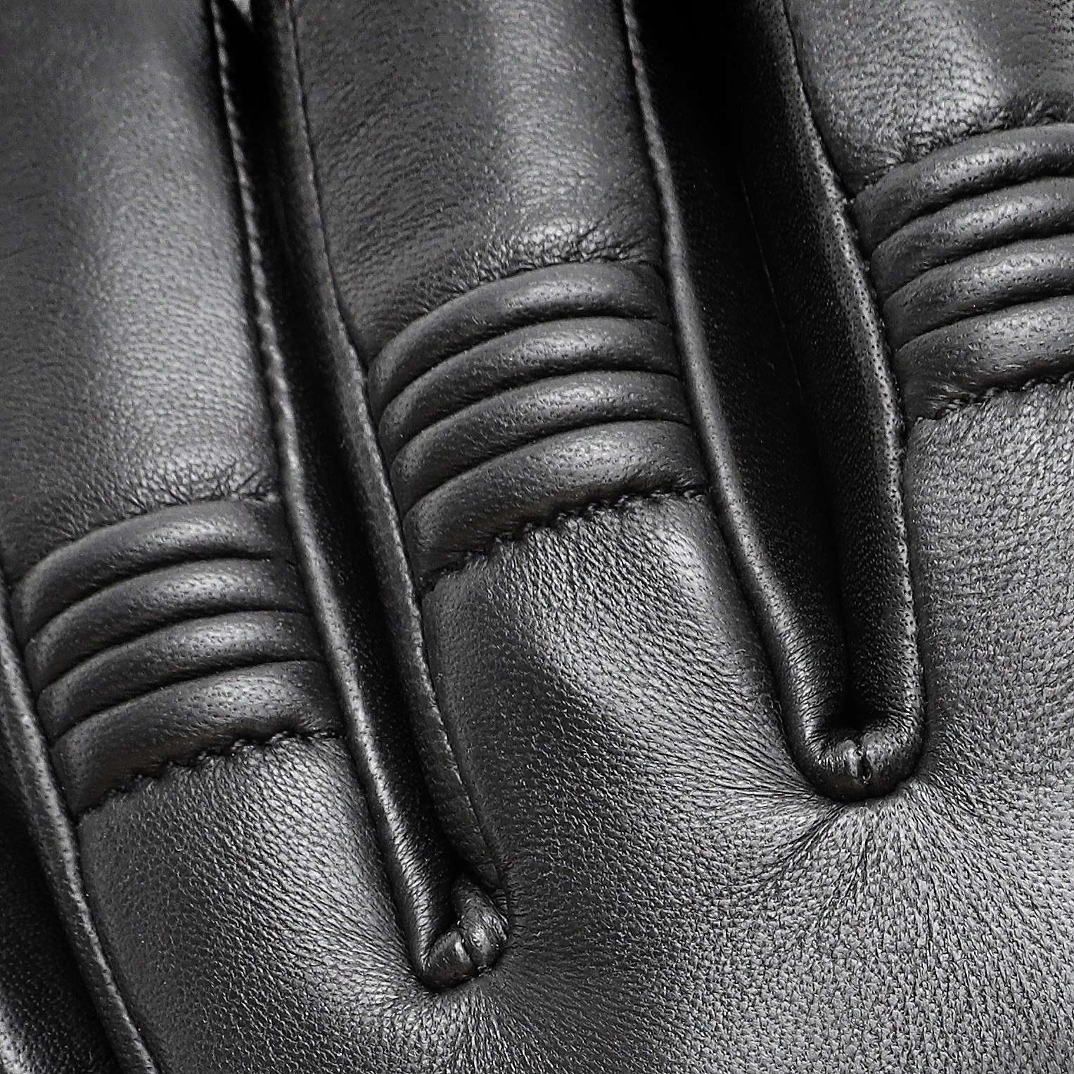PEARLWOOD Gants en cuir mit stilvollen Ziernähten