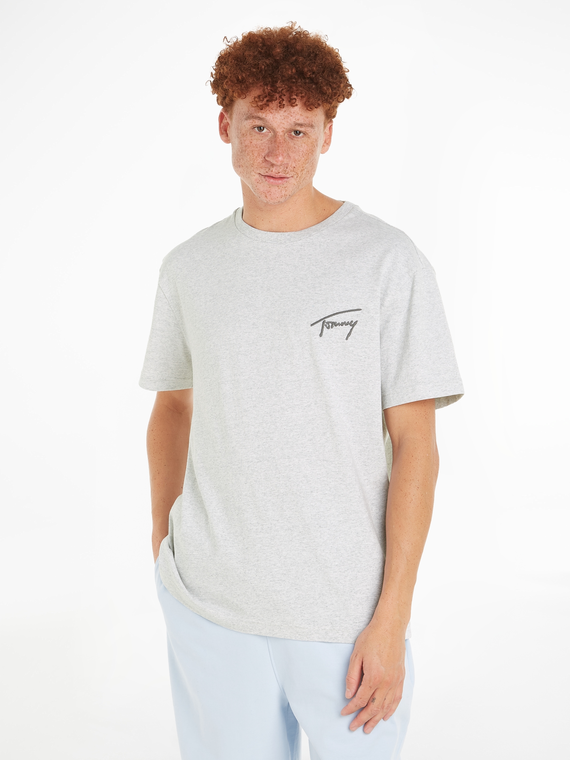 Tommy Jeans T-Shirt »TJM REG SIGNATURE TEE EXT«, mit aufgesticktem Signatur-Logo