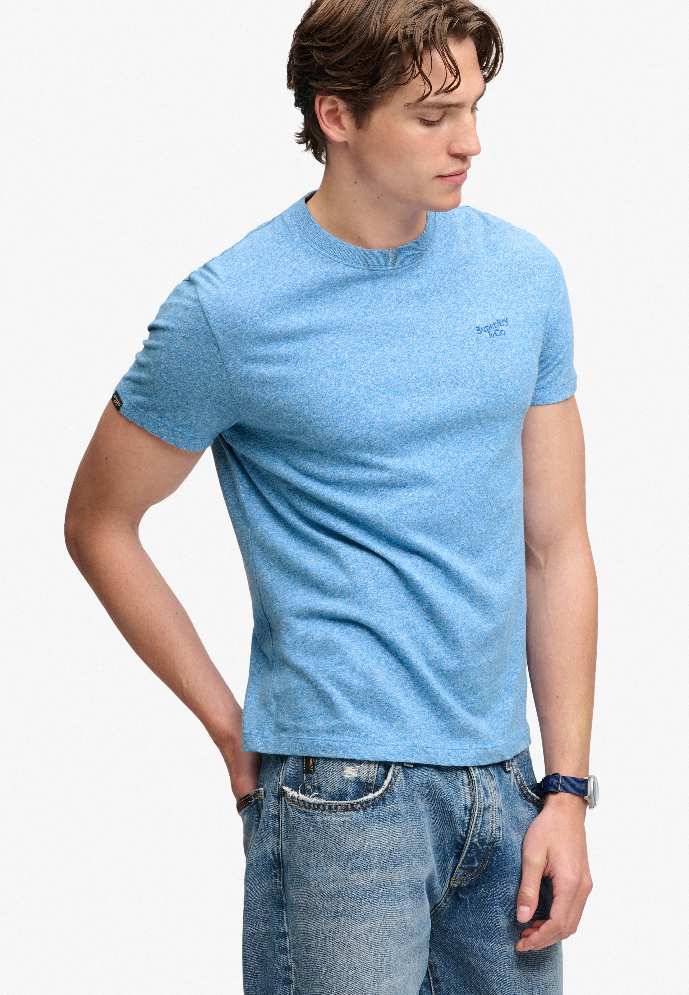 Superdry Rundhalsshirt »ESSENTIAL SERIF LOGO EMB TEE« Baumwolle, regular fit