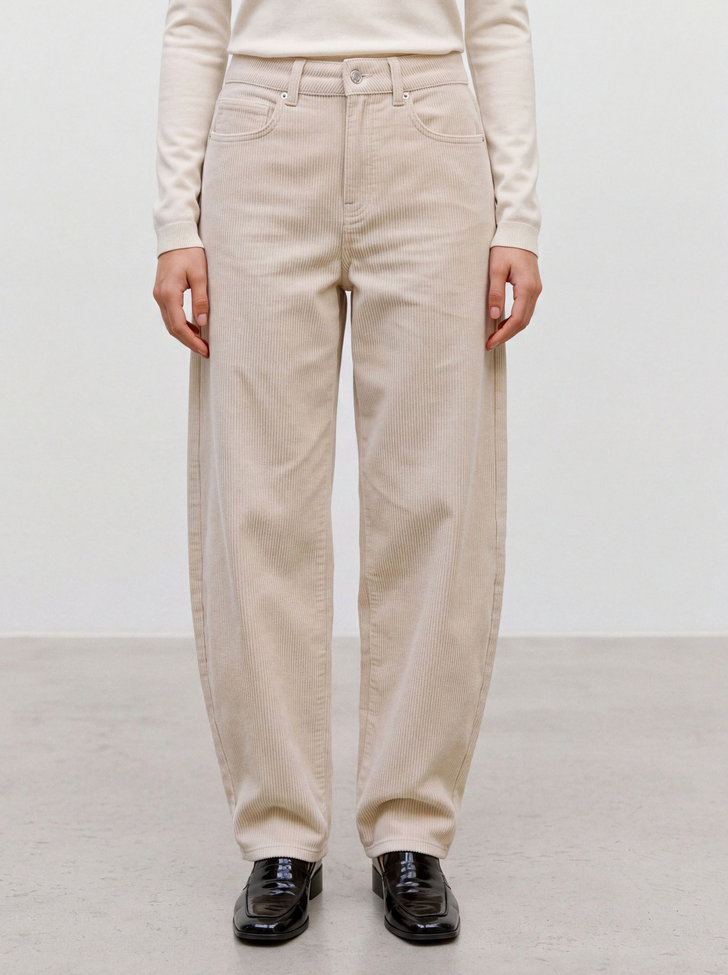 Image of Vero Moda Cordhose "VMBILLIE HR BARREL ANK CORD PANTS NOOS" Baumwollmischung, Cord, Barrel Fit, high waist