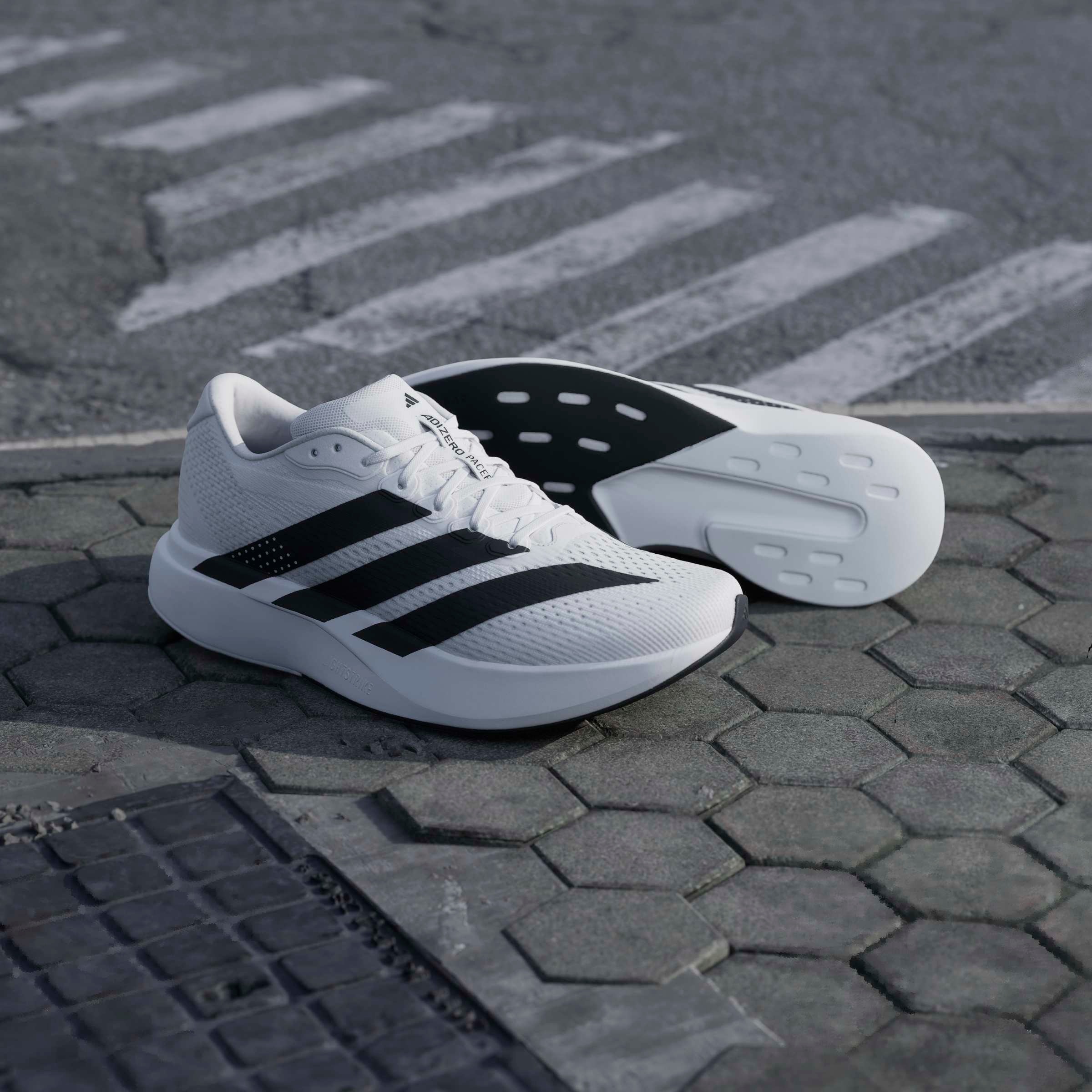 adidas Performance Chaussure de course »ADIZERO PACER«  inspiré par le design de l'adizero Evo SL
