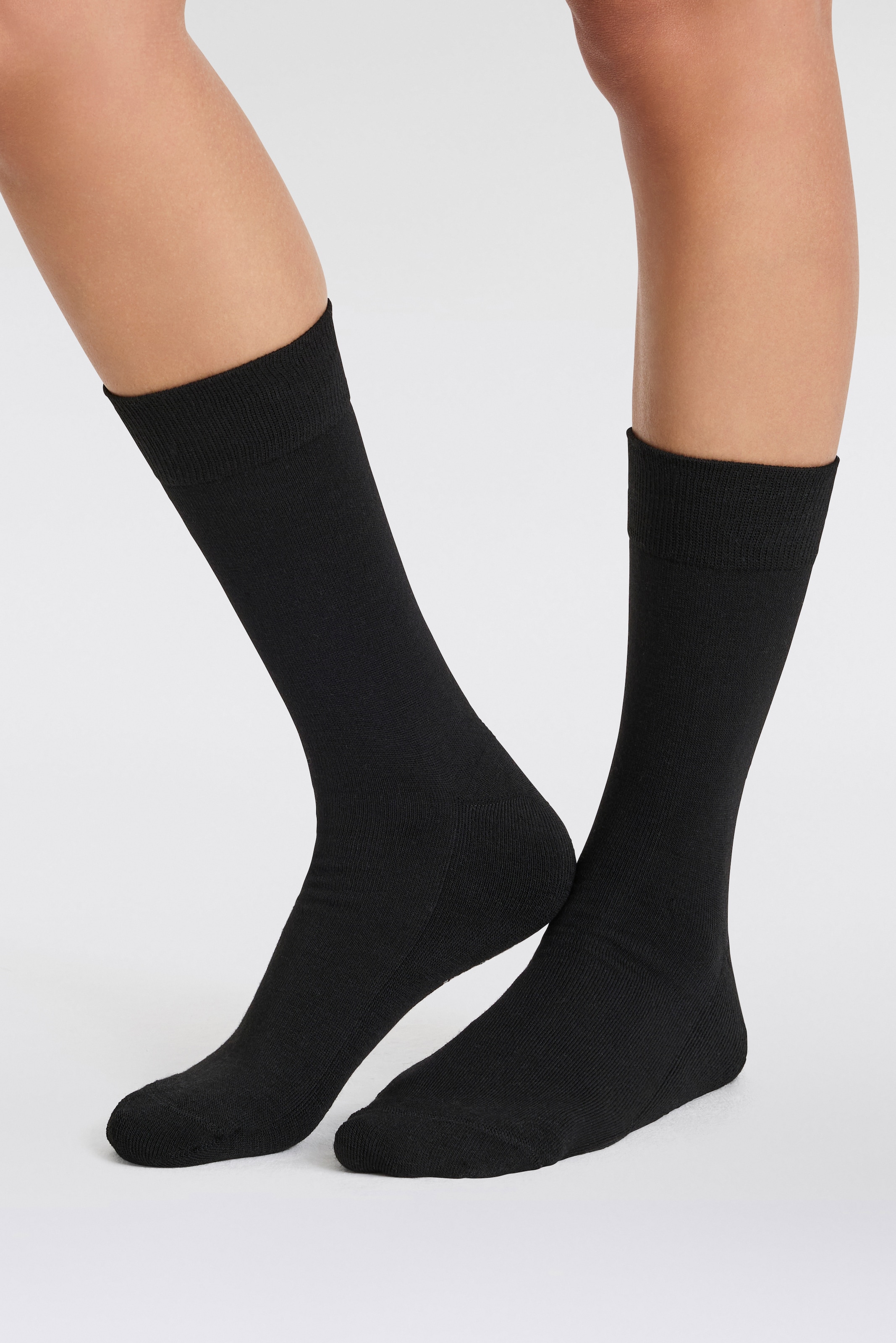 Apollo Basicsocken, (3er Pack), Unisex mit Stickerei und weichen Merinowoll-Anteil
