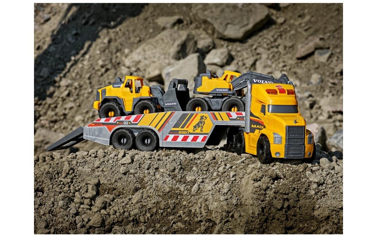 Dickie Toys Spielzeug-LKW »Grosser Mack Truck mit 2 Volvo Fahrzeugen«