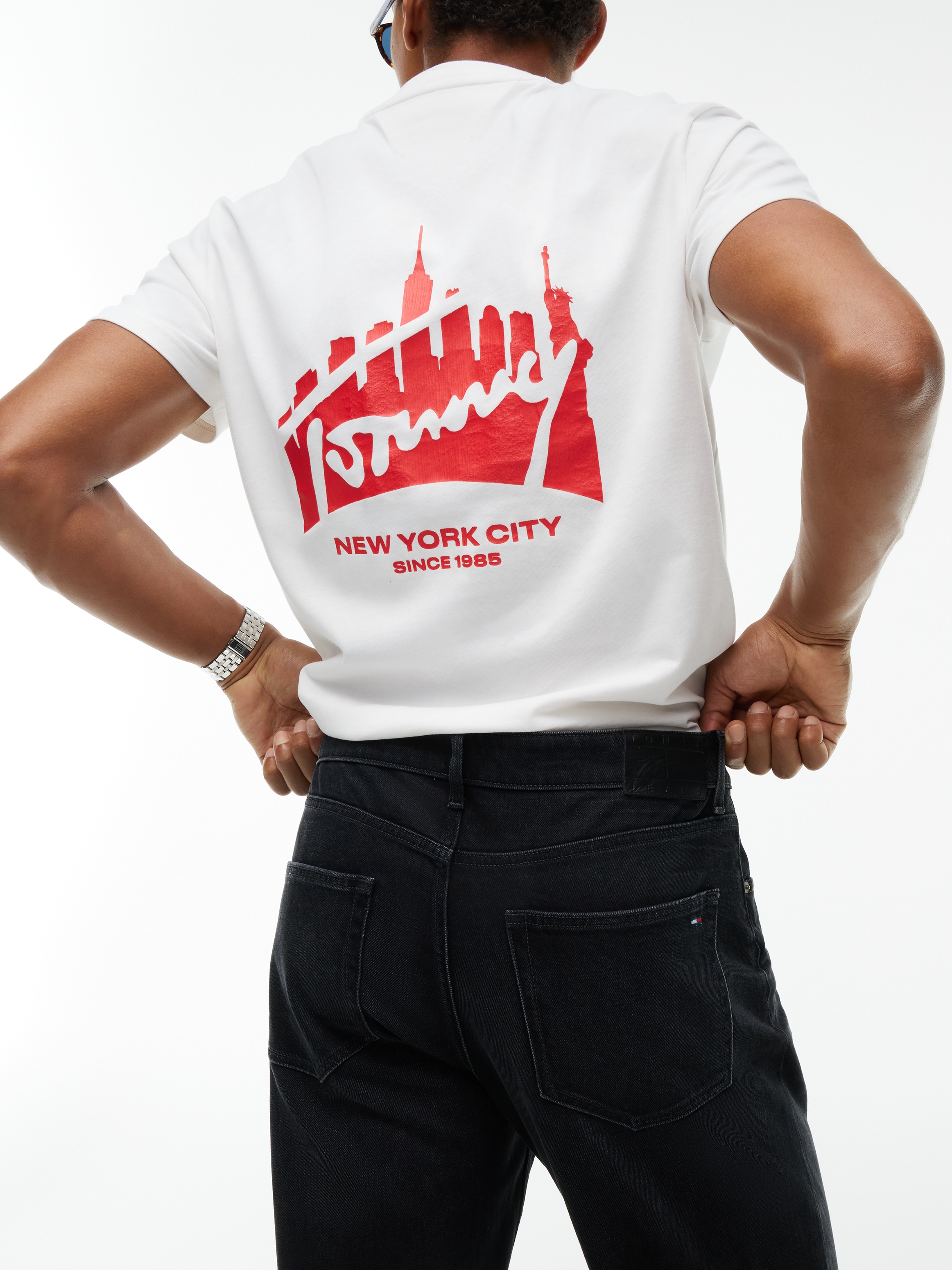 Tommy Jeans Jeans taille basse »SONNY TAPERED« Coupe régulière avec poches