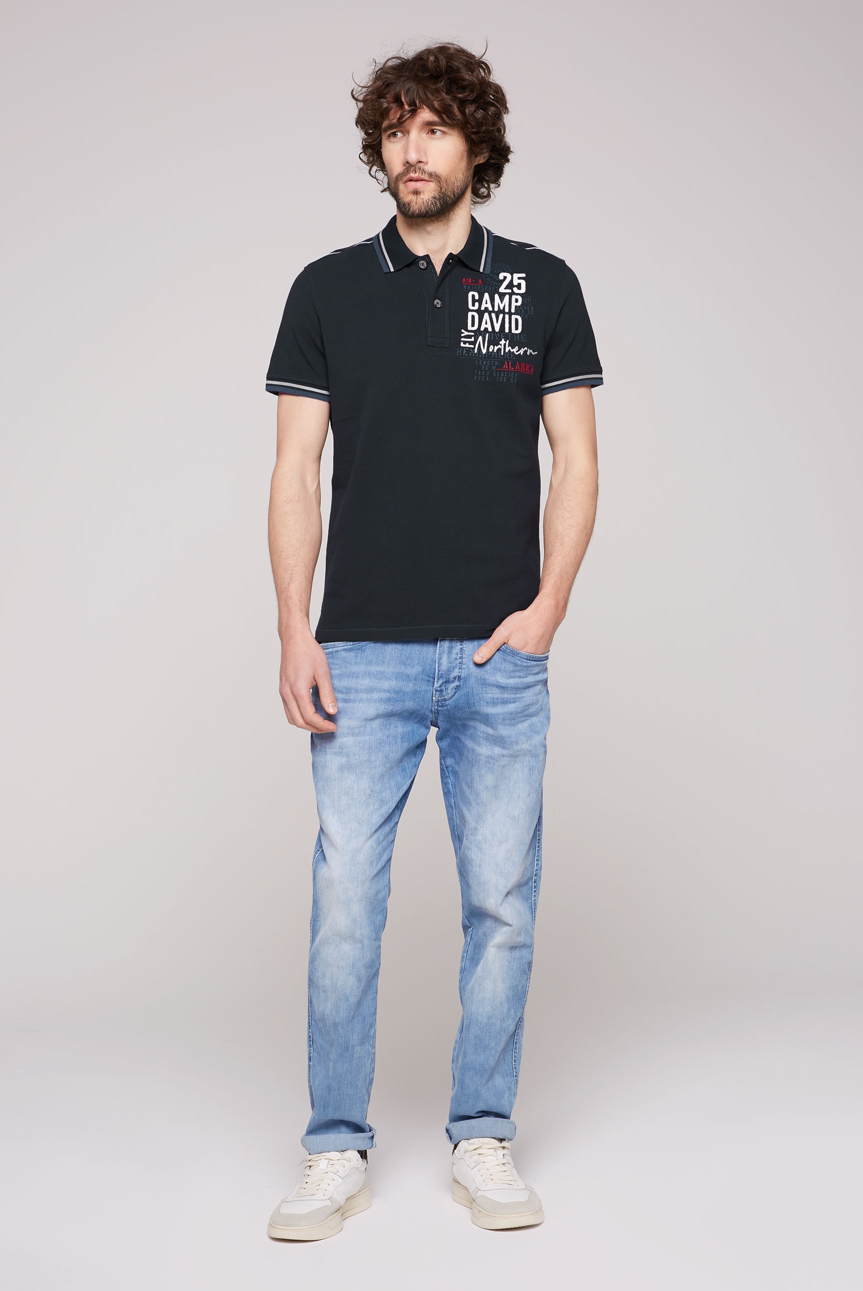 CAMP DAVID Poloshirt, mit Label-Applikationen