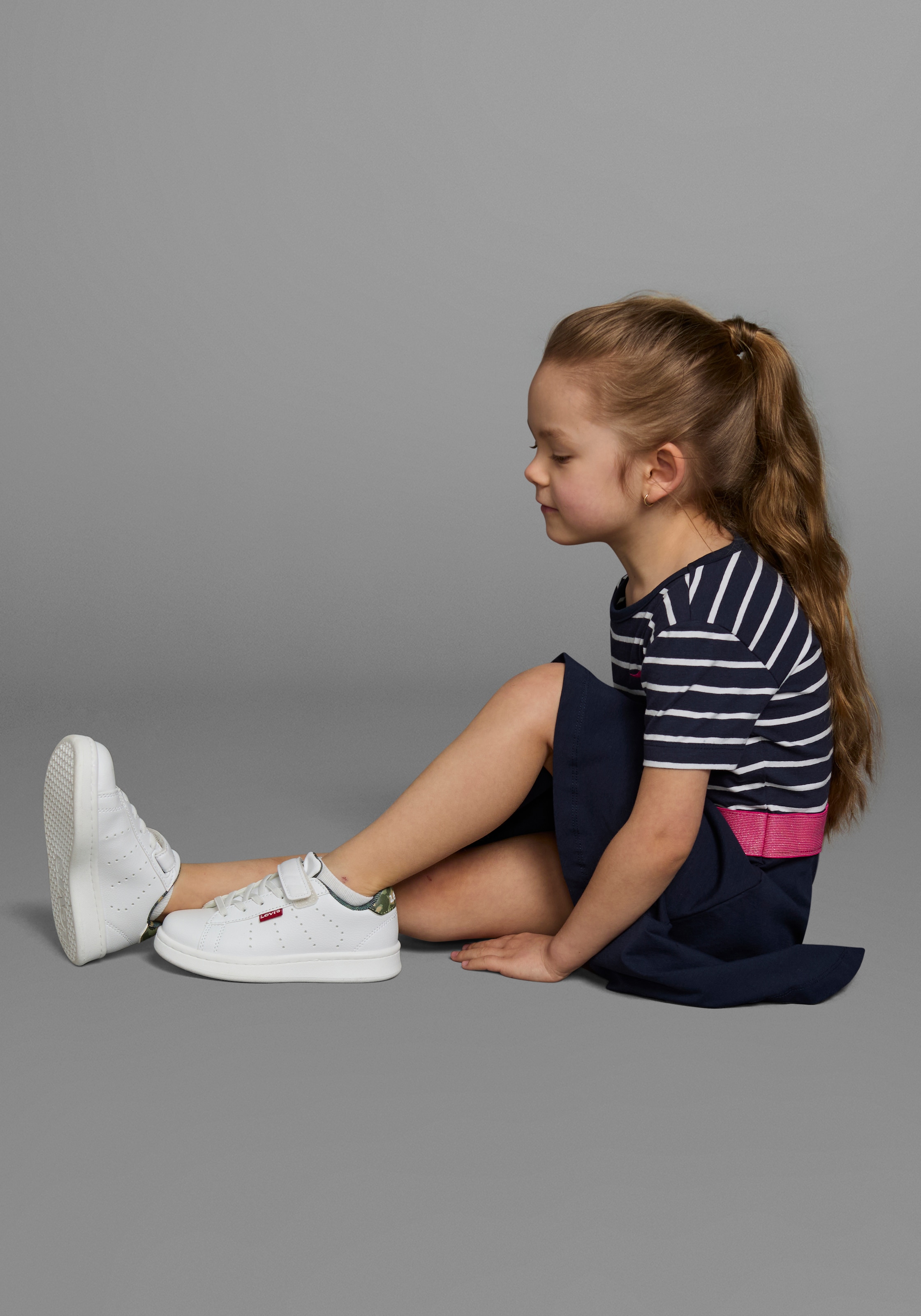 KangaROOS Jerseykleid »für kleine Mädchen«, kniefrei, aus Jersey, kurzärmelig