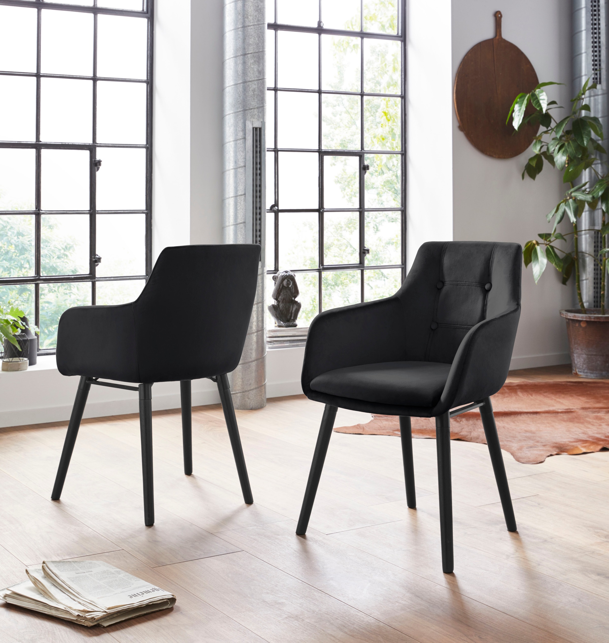 Image of Home affaire Armlehnstuhl »Bradford«, (Set), 2 St., Veloursstoff, (1 oder 2 Stück), Bezug in Samtsoff, Gestell aus Eiche Massivholz bei Ackermann Versand Schweiz