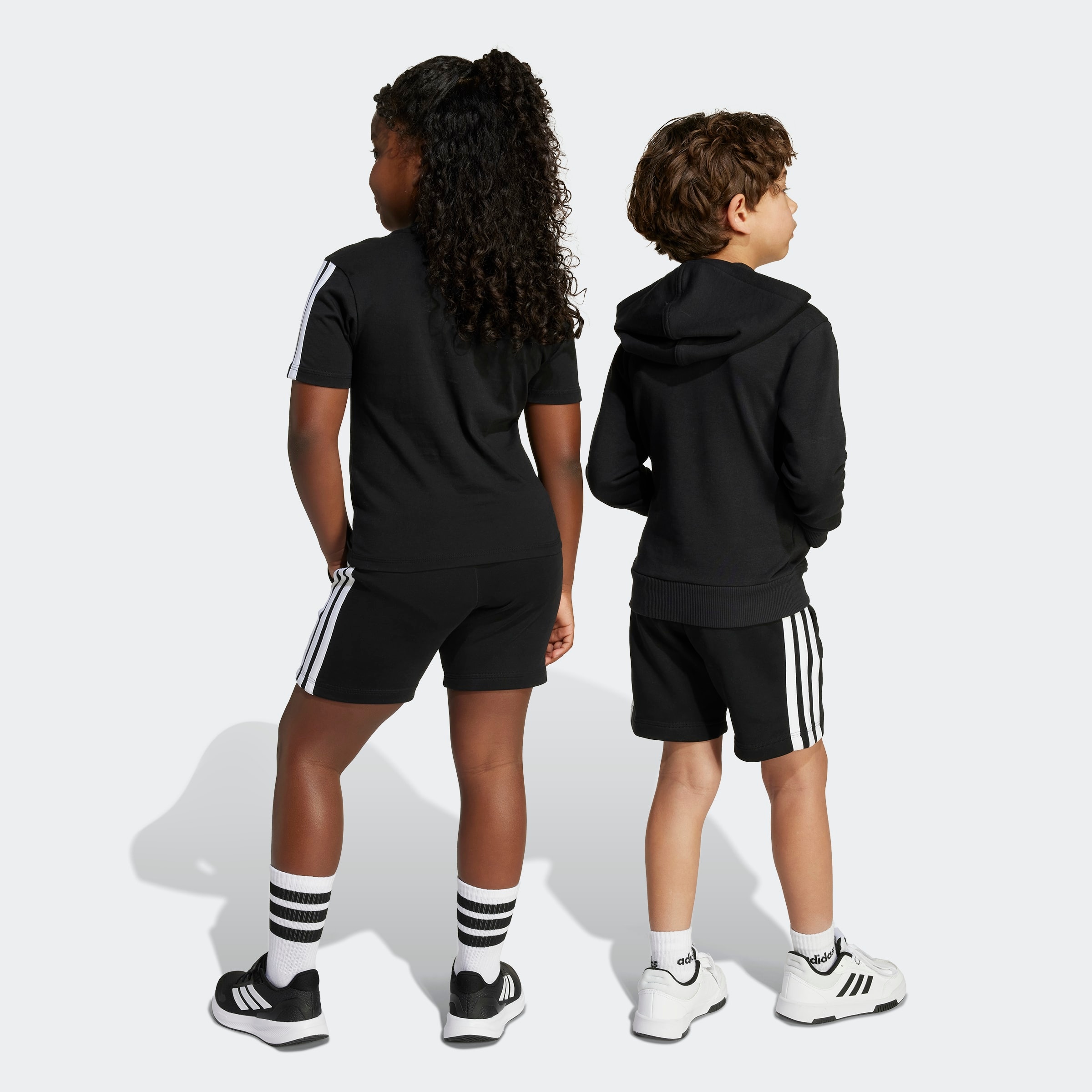 adidas Sportswear Shorts »LK 3S FT SH 220«  für Kinder, mit sportlichen 3-Streifen, aus Baumwolle und Polyester