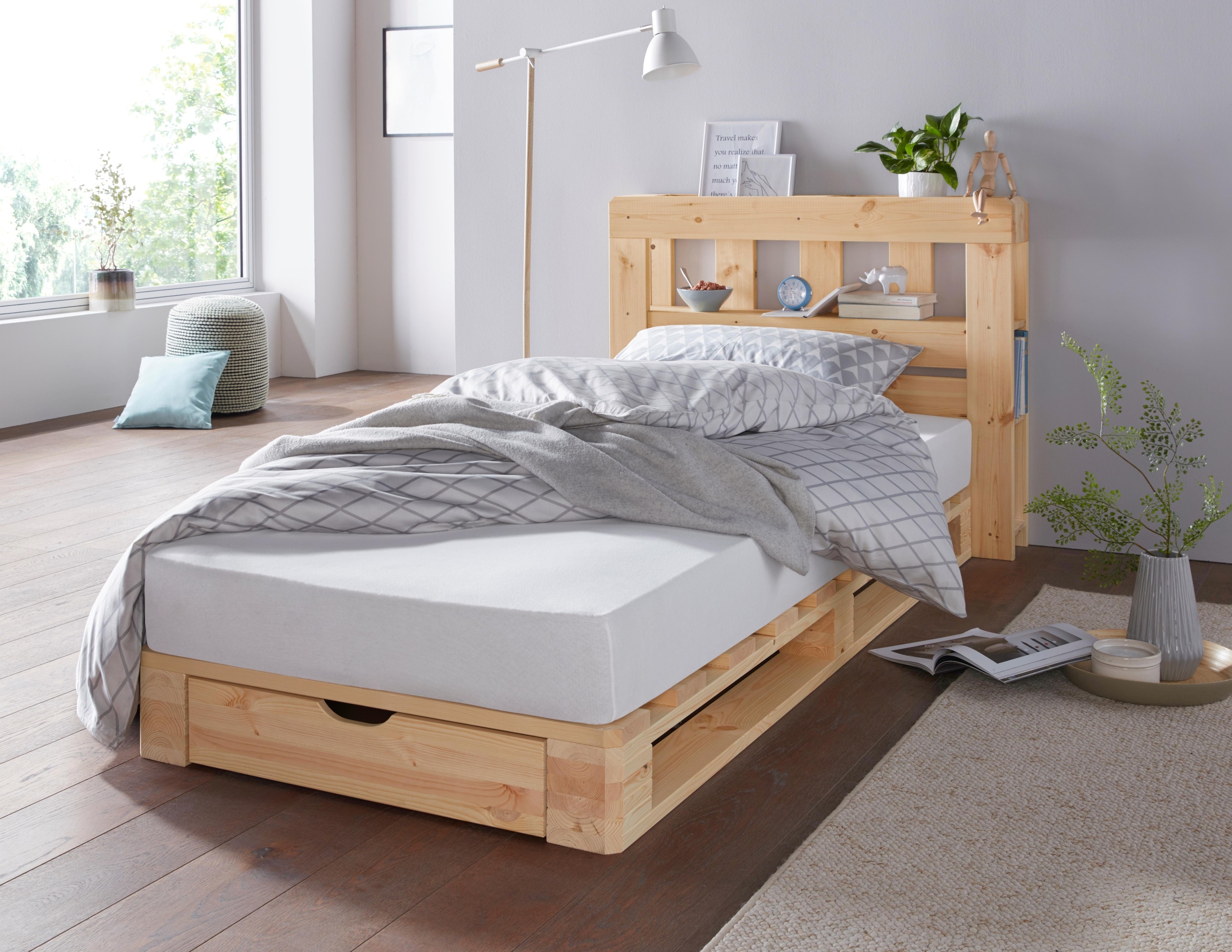 Home affaire Palettenbett »"ALASCO " BESTSELLER! Mit Schublade«, zertifiziertes Massivholz, erweiterbar zum Doppel- oder Familienbett