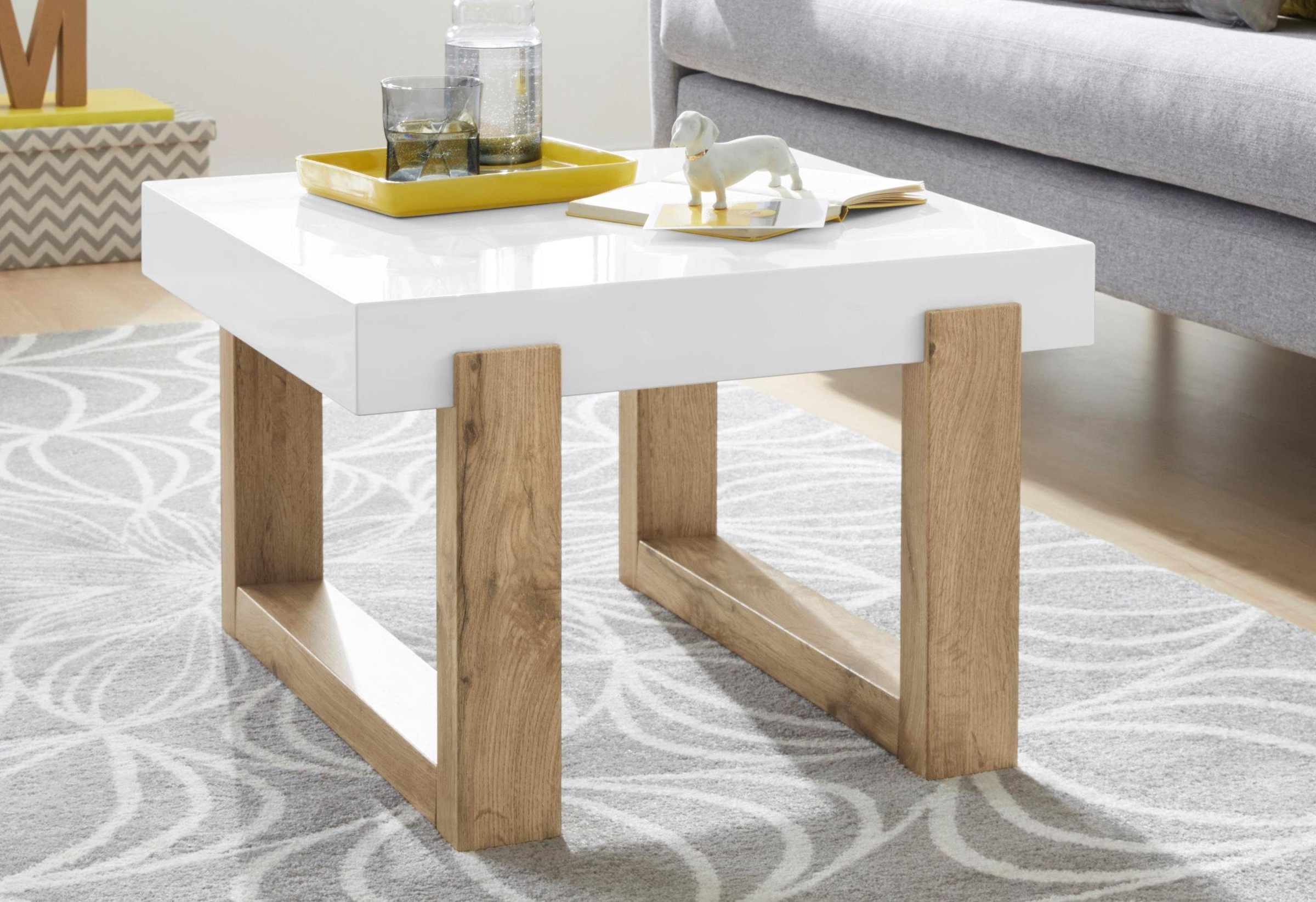 Image of GOODproduct Couchtisch "Solid" hochglanzfarbener weisser Tischplatte, in zwei unterschiedlichen Grössen