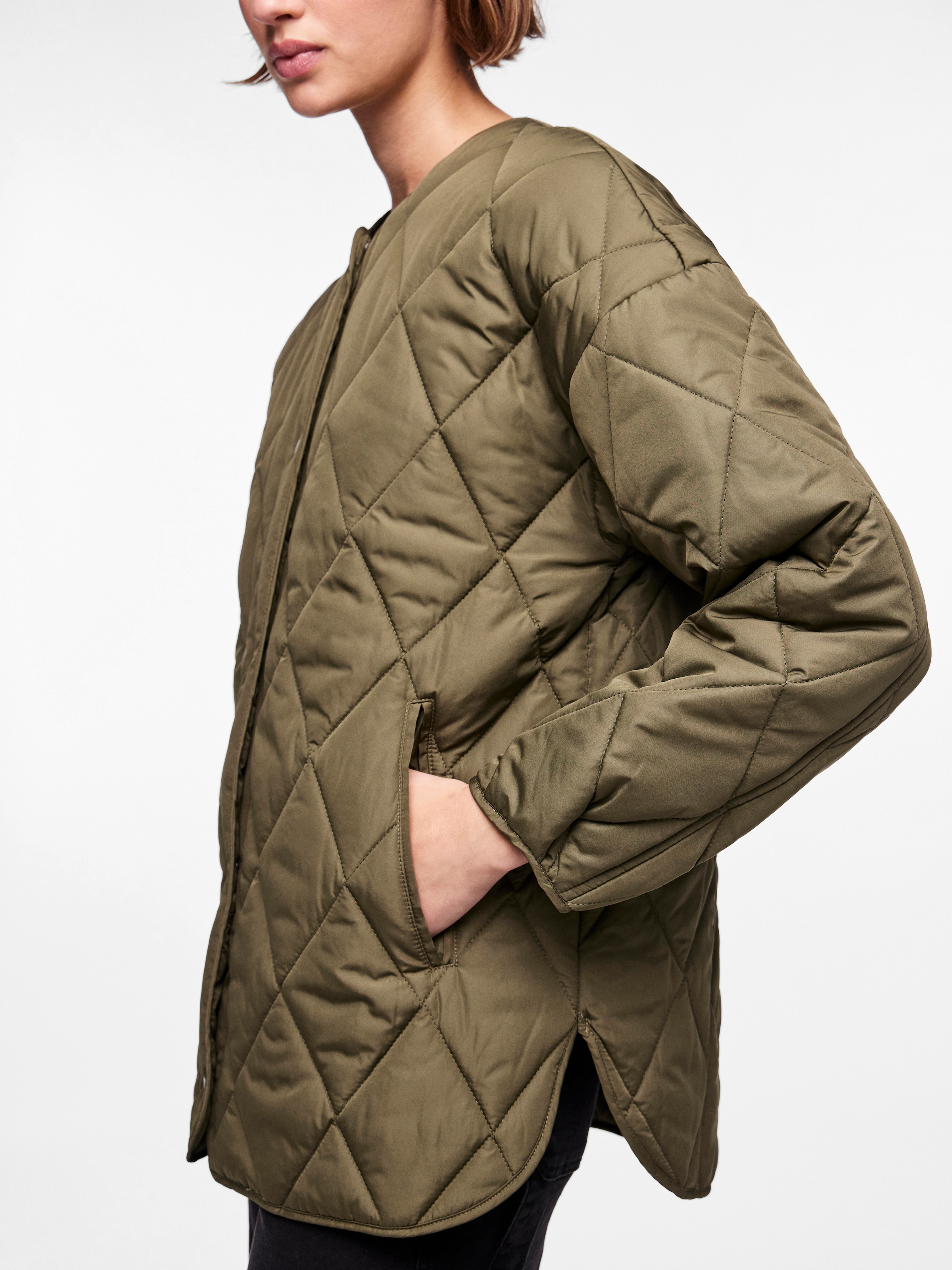 pieces Steppjacke »PCSTELLA QUILTED JACKET NOOS BC« Kunstfaser