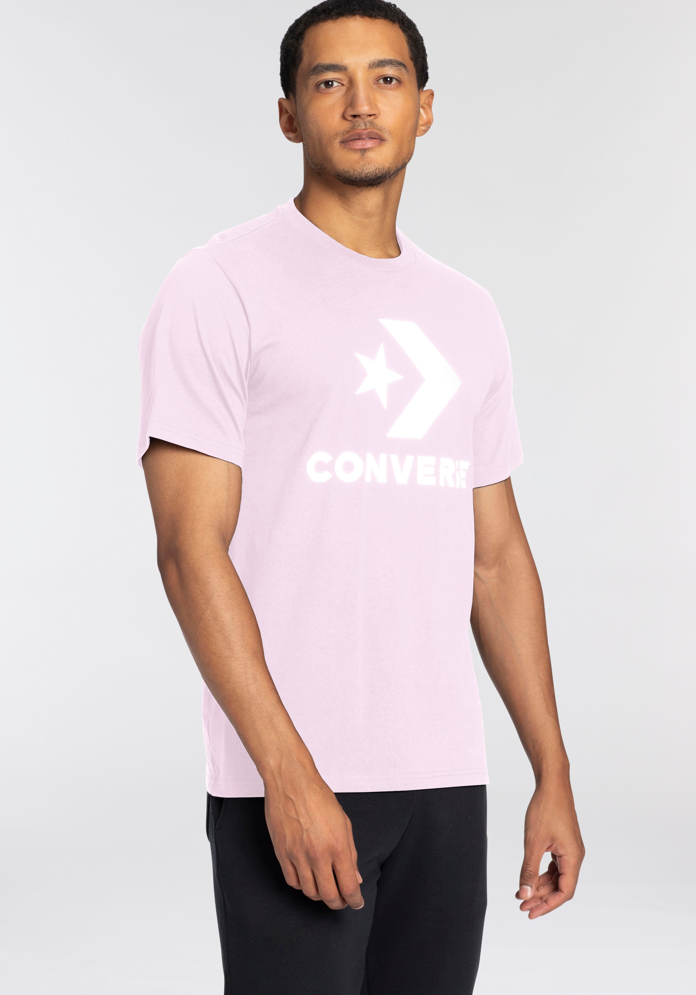 T-Shirt »CONVERSE GO-TO STAR CHEVRON LOGO STANDARD-FIT T-SHIRT«, Unisex