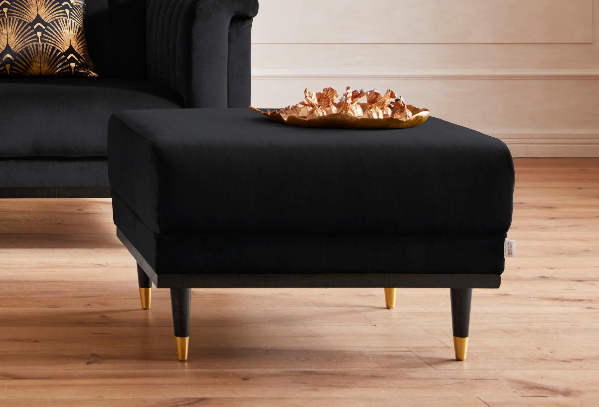 Image of Guido Maria Kretschmer Home&Living Hocker »Chamby«, mit Holzrahmen unten bei Ackermann Versand Schweiz