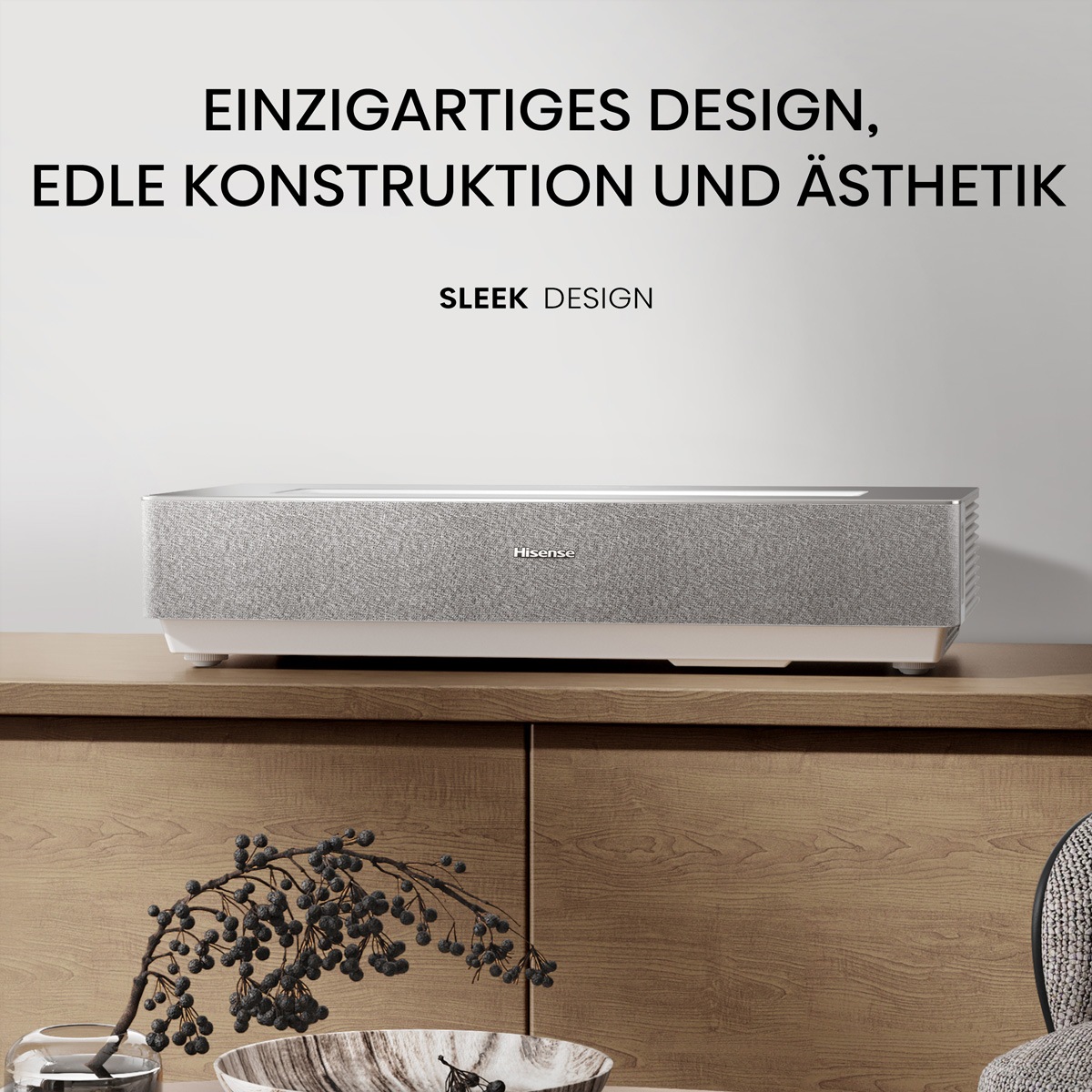 Hisense Beamer »Hisense Laser TV 100L5HD 100", UHD, 2600 Lumen, inkl. Leinwand«