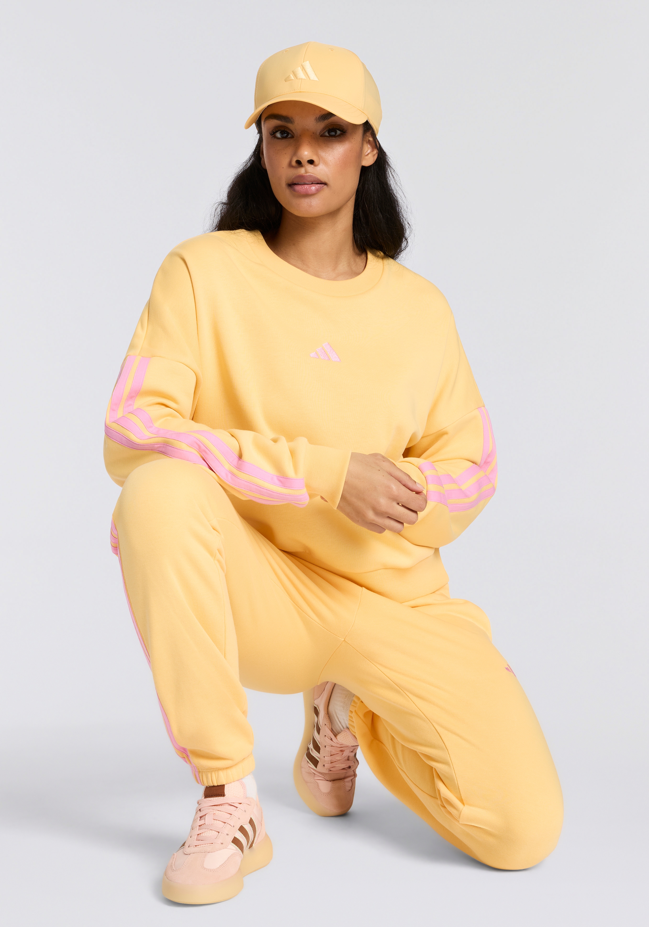 adidas Sportswear Sweatshirt »W 3S FT SWT«
