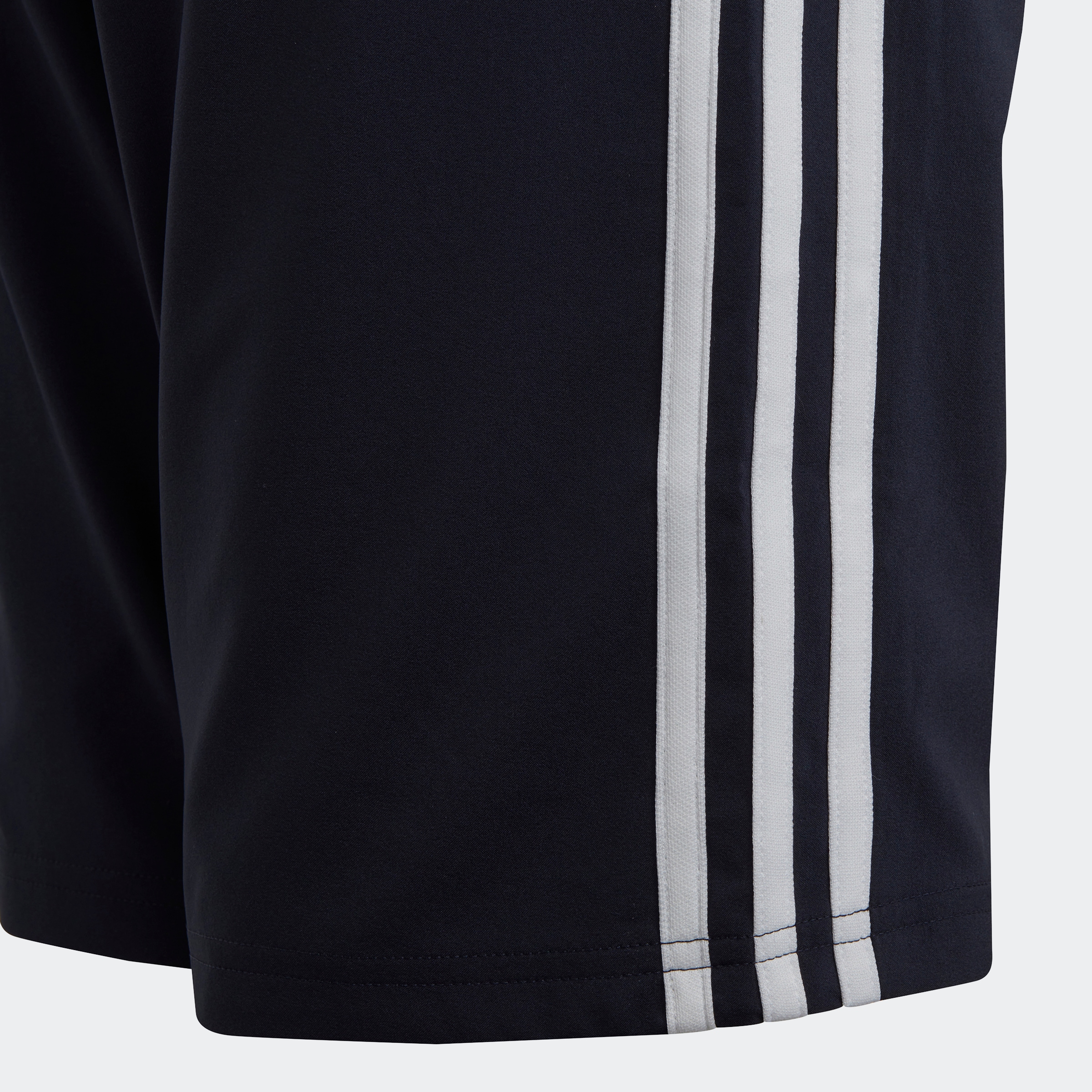 adidas Sportswear Shorts »ESSENTIALS 3-STREIFEN WOVEN«, (1 tlg.)