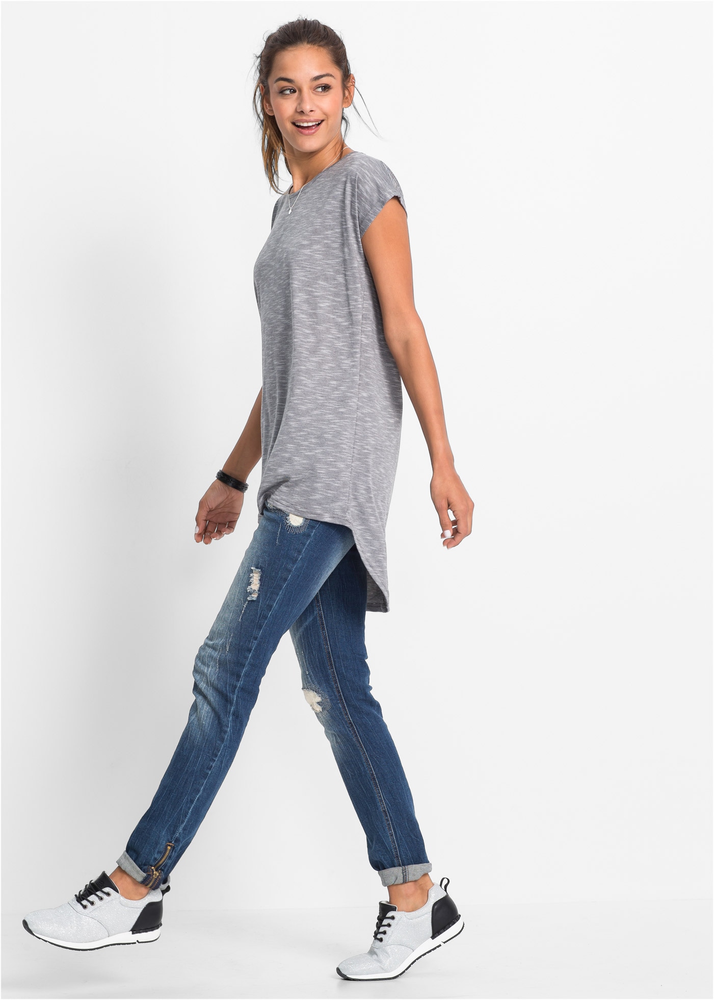 bonprix T-shirt long »Longshirt aus Viskose-Mischung« lässige Passform, längeres Rückenteil, abgerundeter Saum