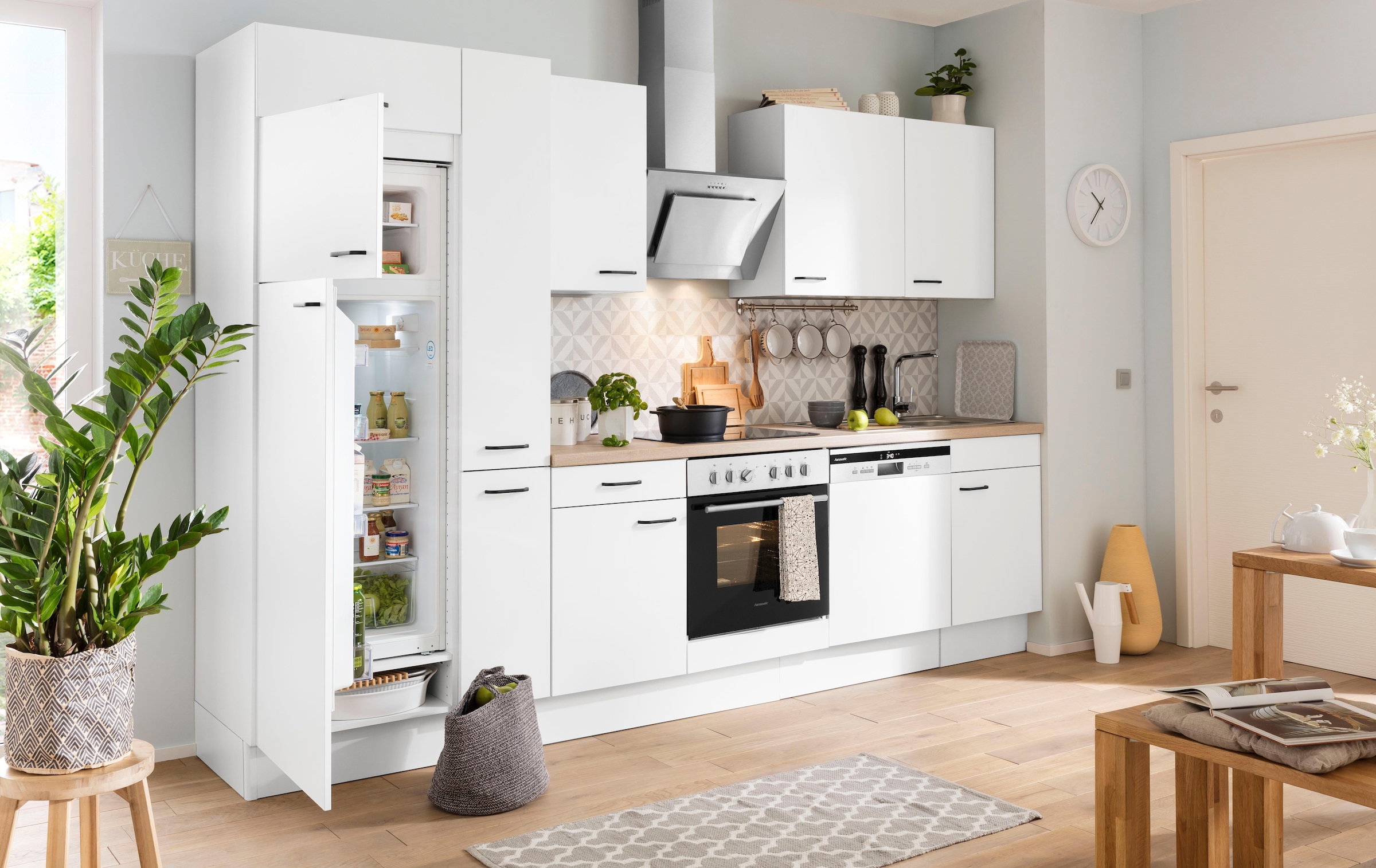 OPTIFIT Apothekerschrank »Elga«, mit Soft-Close-Funktion, höhenverstellbaren Füssen, Breite 30 cm