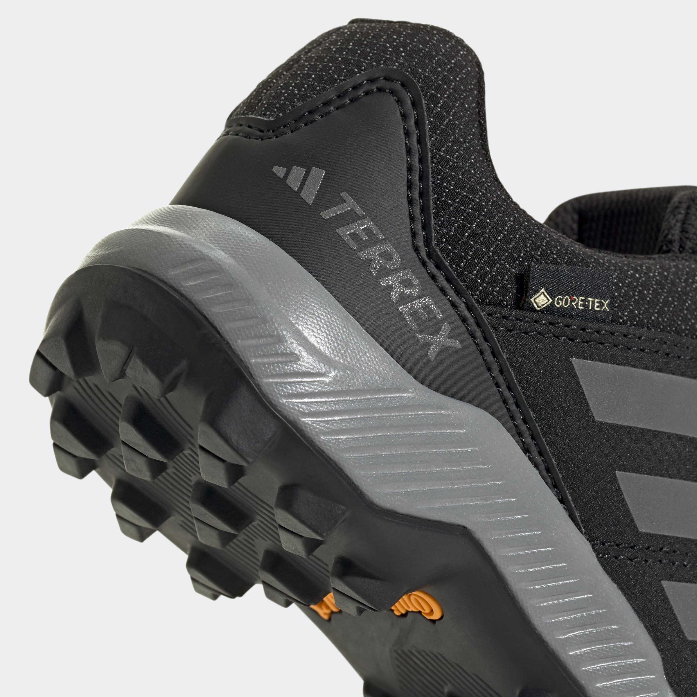 adidas TERREX Wanderschuh »TERREX GORE-TEX«, wasserdicht
