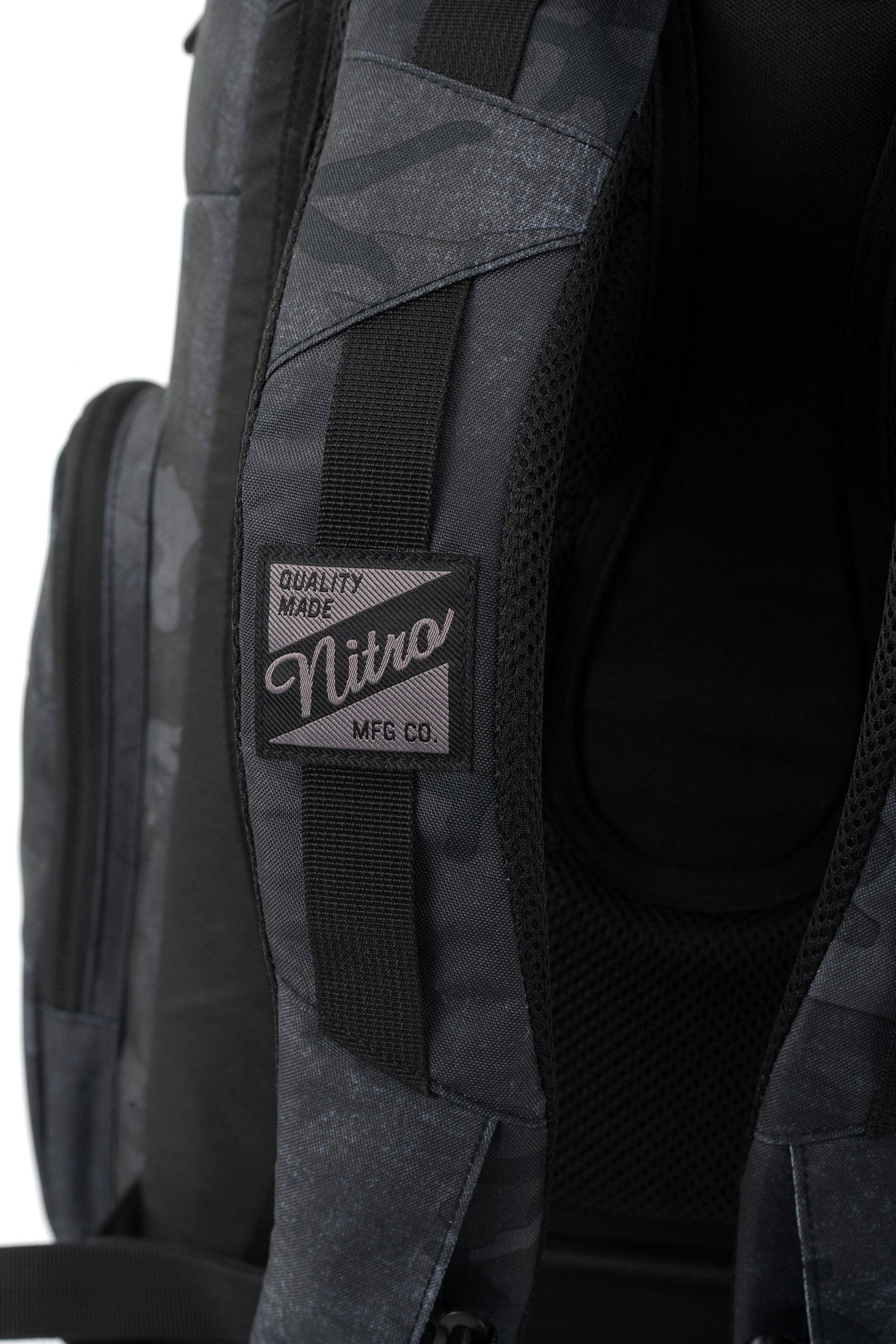 NITRO Laptoprucksack »Weekender«, Reiserucksack mit Laptopfach, Schulrucksack, Wanderrucksack