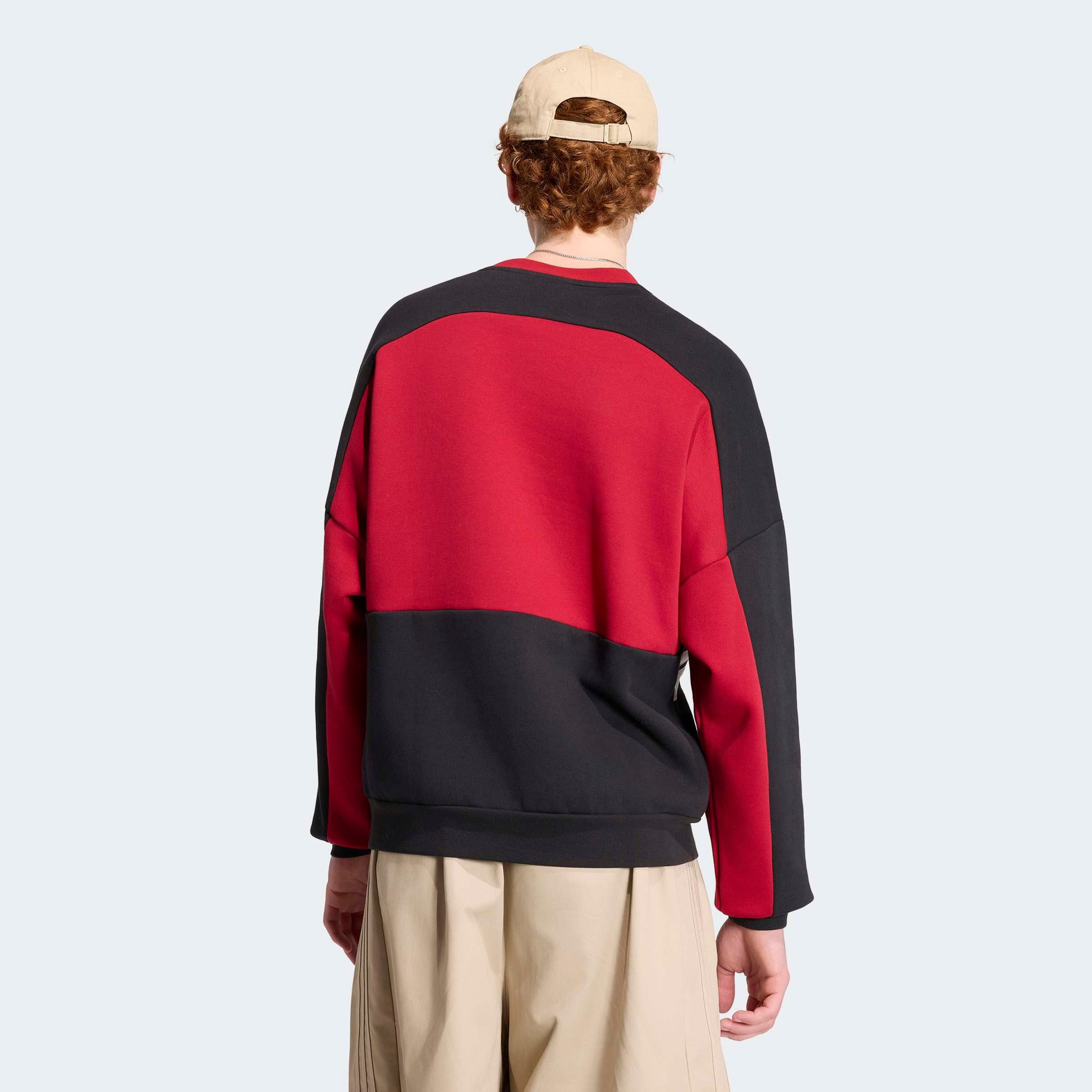 adidas Originals Sweatshirt »MUC CRW«, für Erwachsene, mit Rundhalsausschnitt, ohne Verschluss, normale Länge
