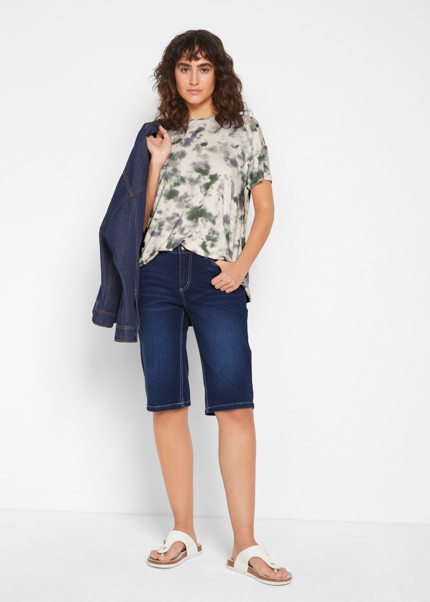 bonprix Straight-Jeans Slim fit Passform, aus Baumwollmischung, mit Eingrifftaschen