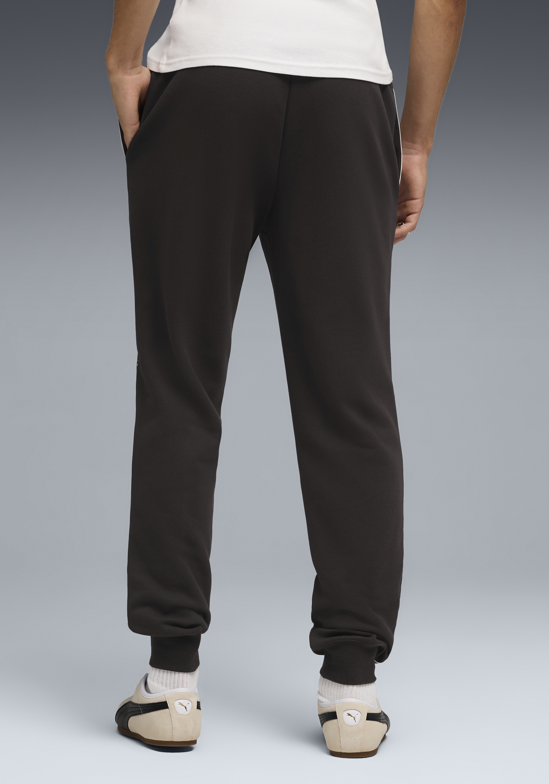 PUMA Pantalon de survêtement »ESS TAPE SWEATPANTS TR CL«  sportlicher Look, für Sportmode und aktive Freizeit, regular fit