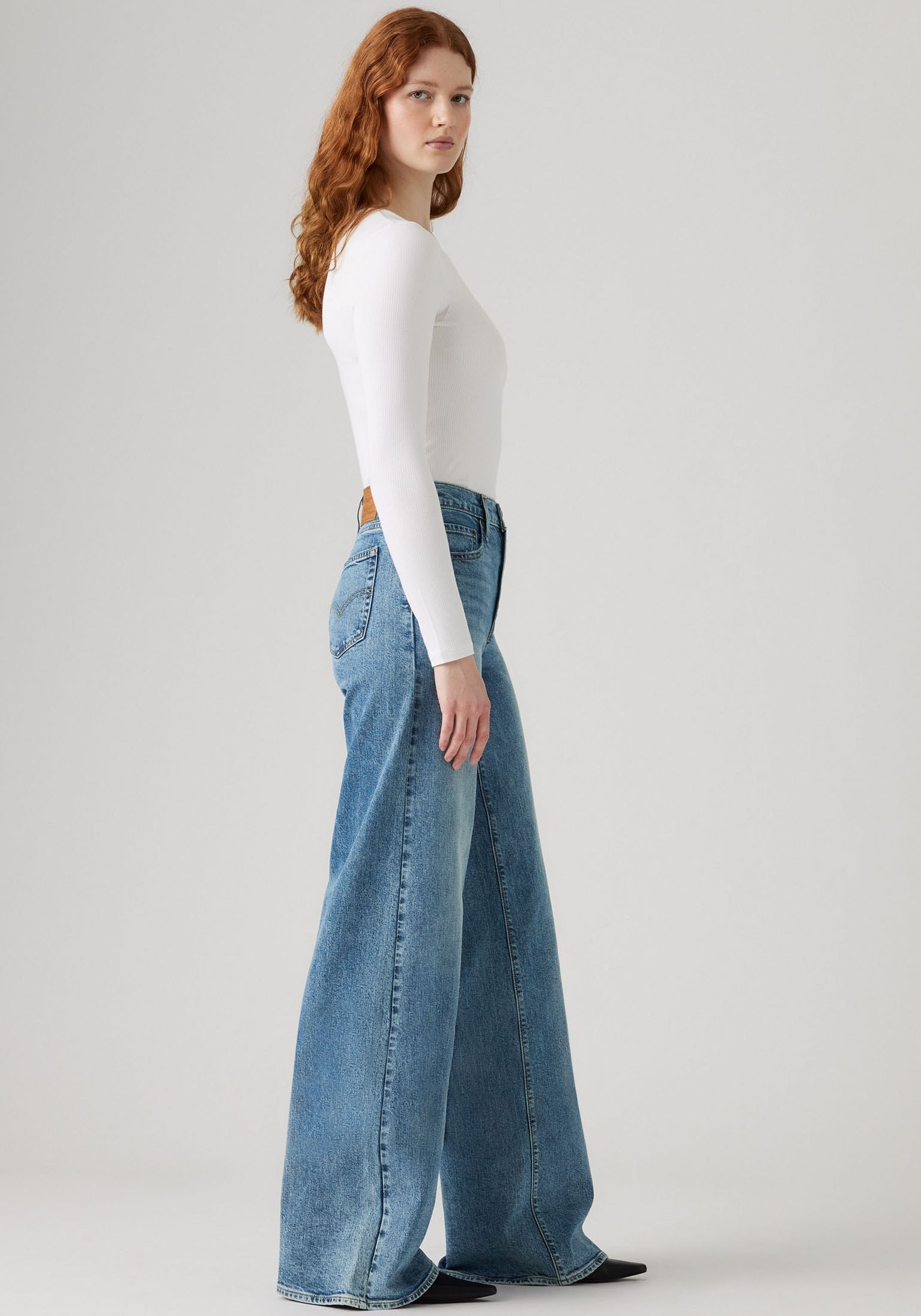 Levi's® Schlagjeans, weite Beinform