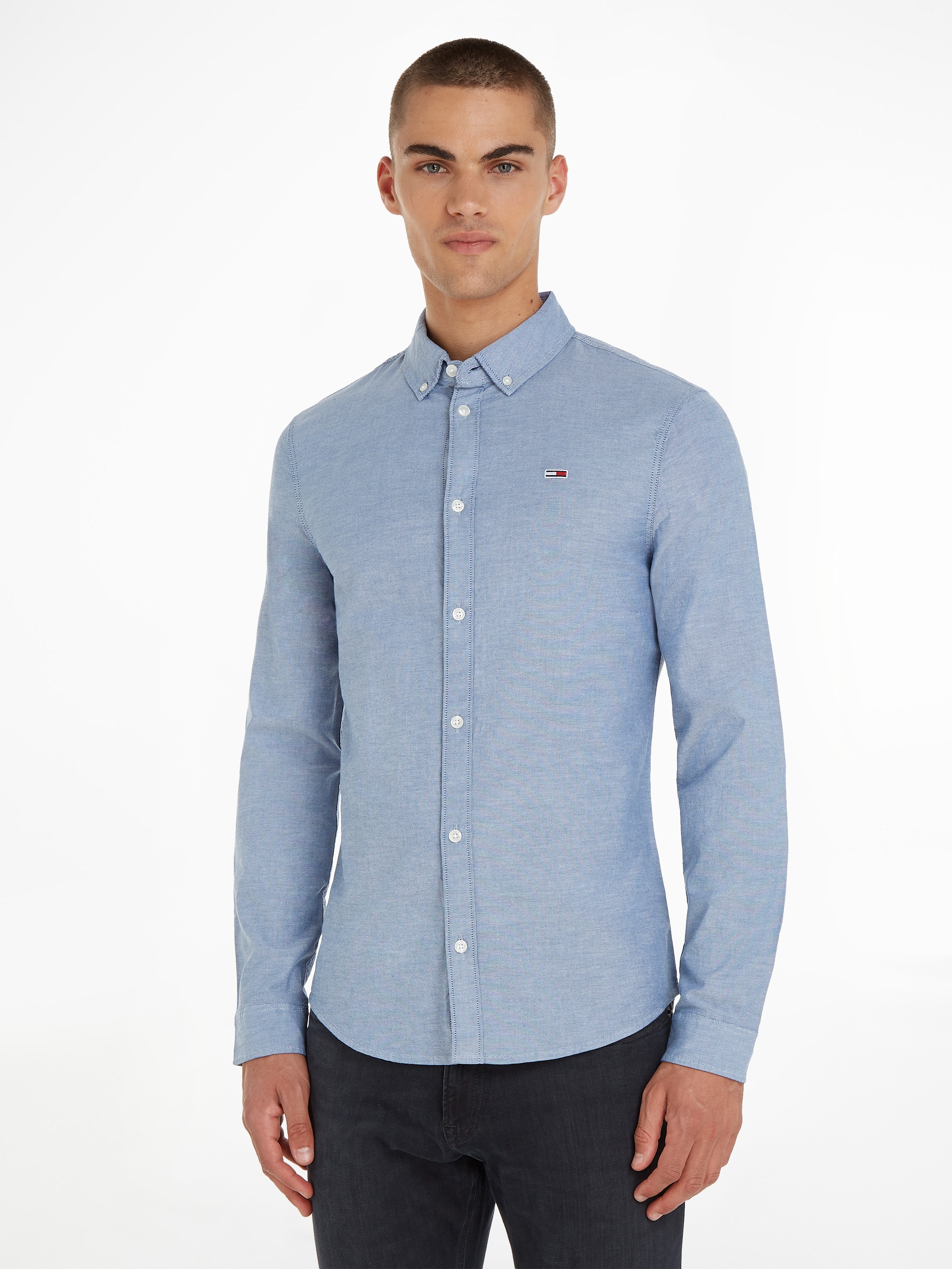 Image of Tommy Jeans Langarmhemd "TJM Slim Stretch Oxford" mit Flaglabel auf der Brust