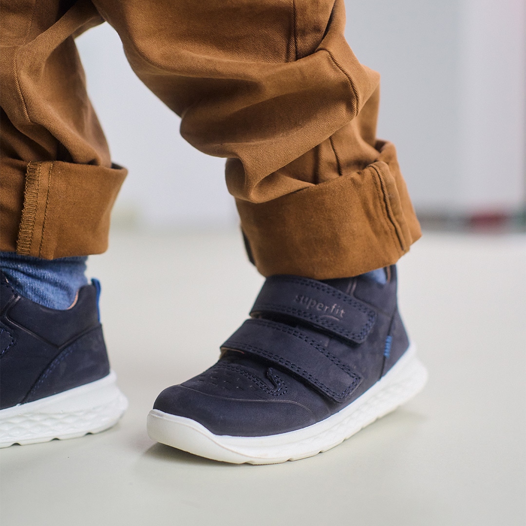 Superfit Chaussures à scratch »BREEZE, WMS: mittel«  sneakers à tige mi-haute, gabarit de taille à télécharger