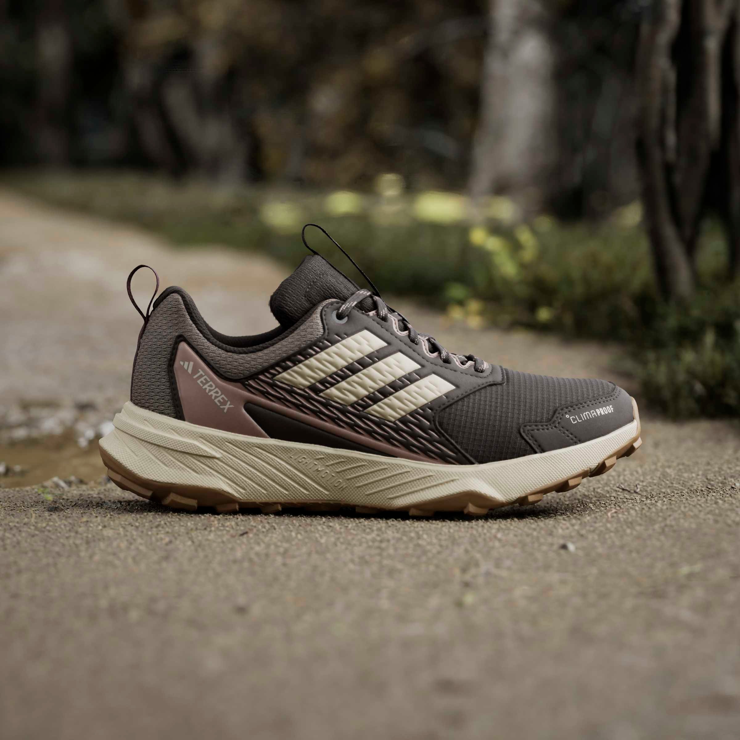 adidas TERREX Chaussures de trail »TRACEFINDER 2 CLIMAPROOF«  chauffant