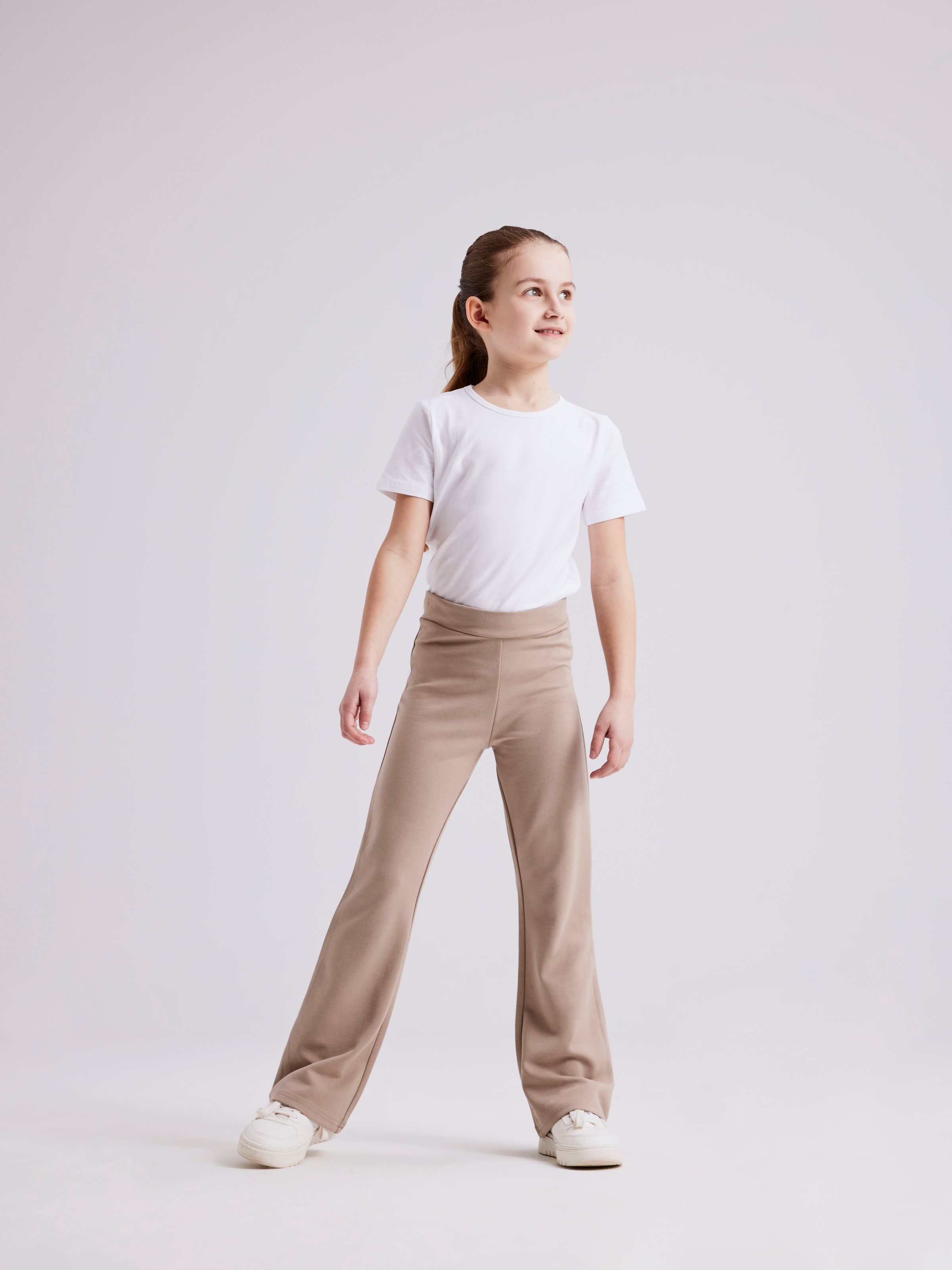 Name It Pantalon en jersey »NKFFRIKKALI für Mädchen mit ausgestelltem Bein und Viskose«  uni, casual, évasé, mélange viscose, sans col