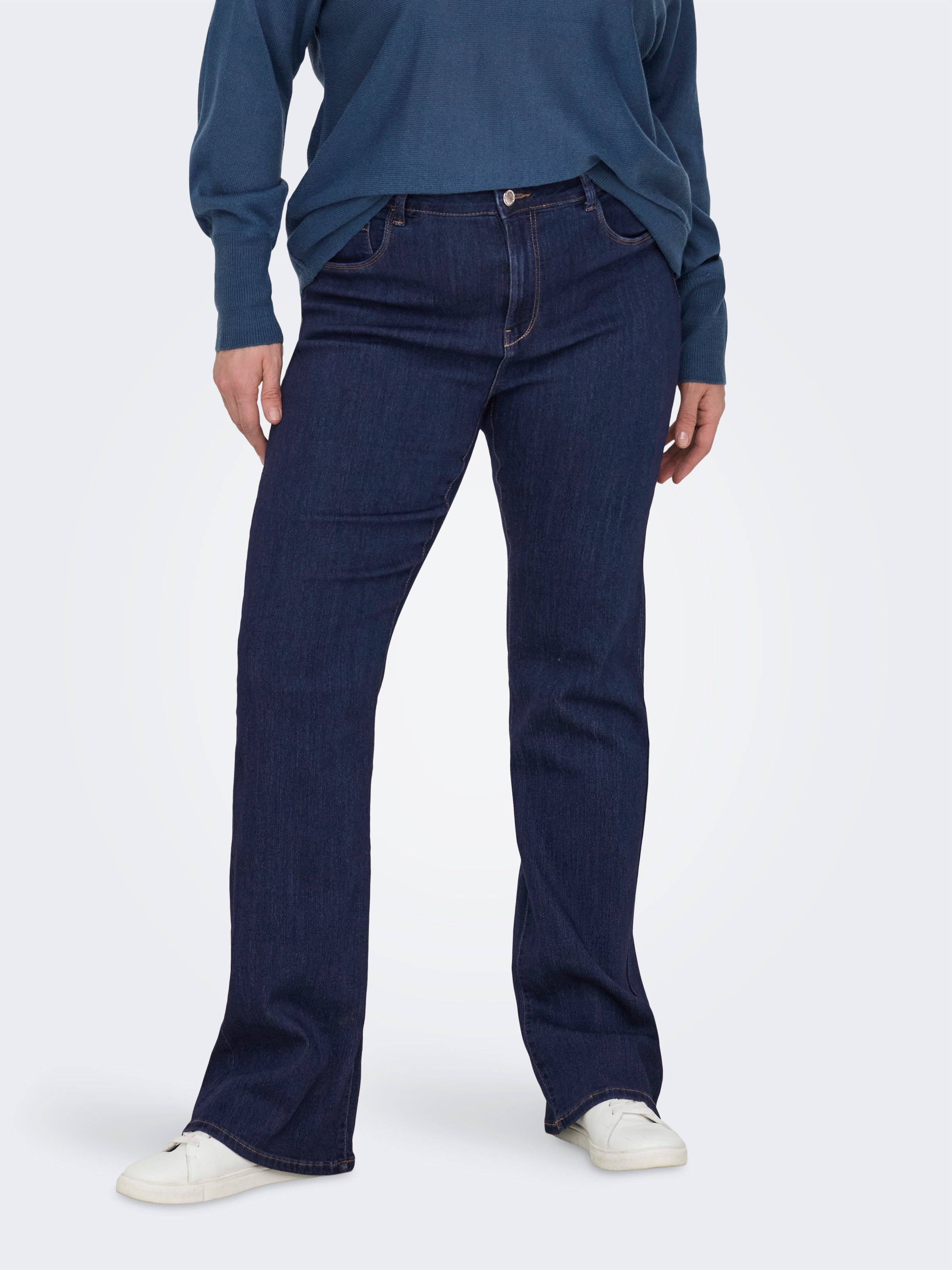 Image of ONLY CARMAKOMA Bootcut-Jeans "CARTHUNDER LIFE MID PUSH UP FLARED DNM"