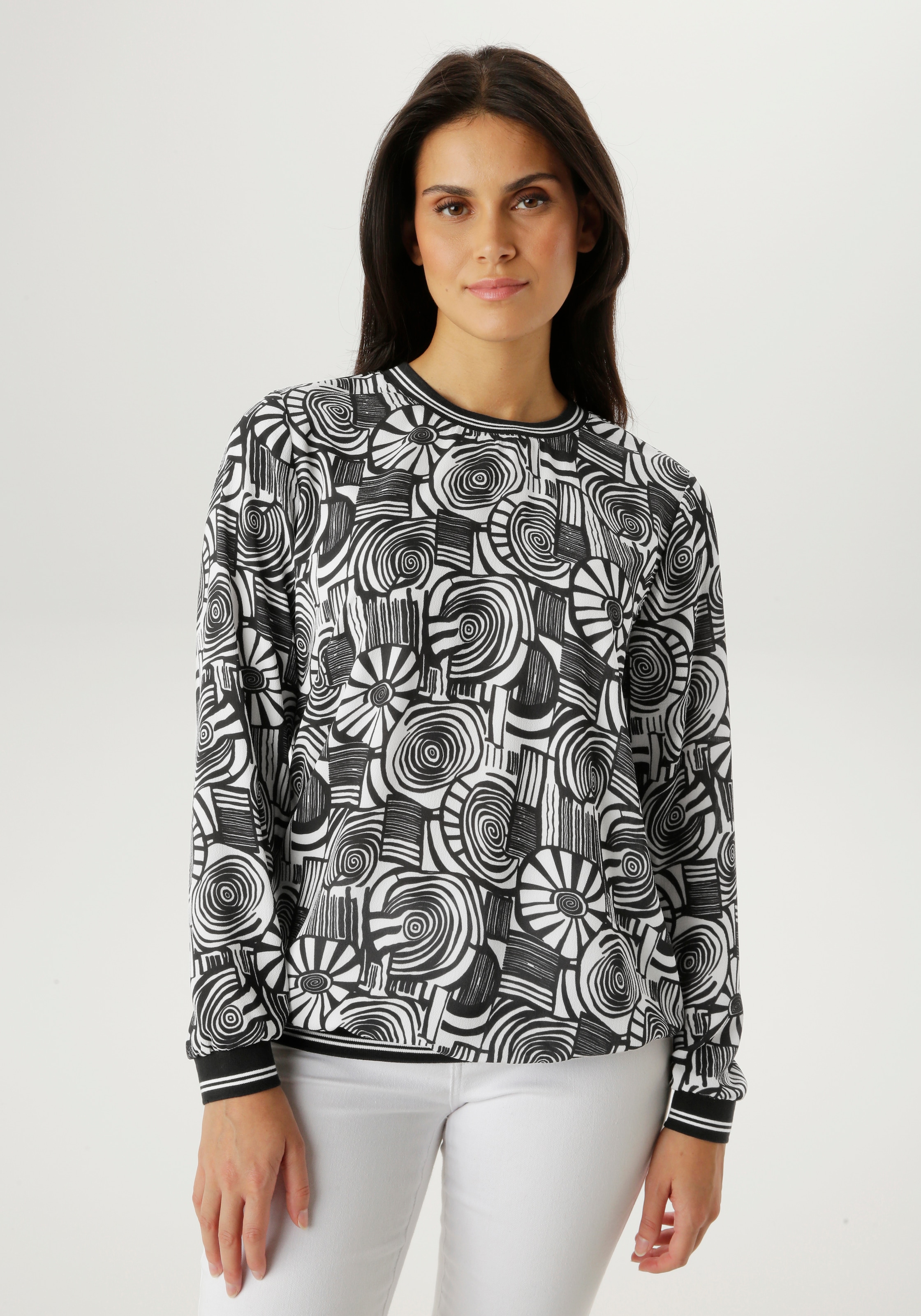 Image of Aniston SELECTED Shirtbluse mit gestreiften Bündchen und Retro-Muster - NEUE KOLLEKTION