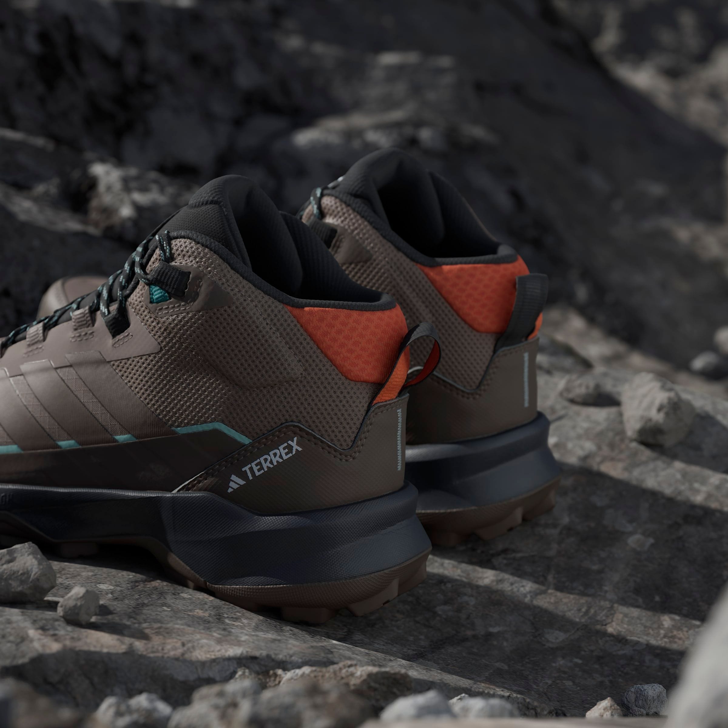 adidas TERREX Wanderschuh »TERREX SKYCHASER AX5 MID GORE-TEX E«, wasserdicht