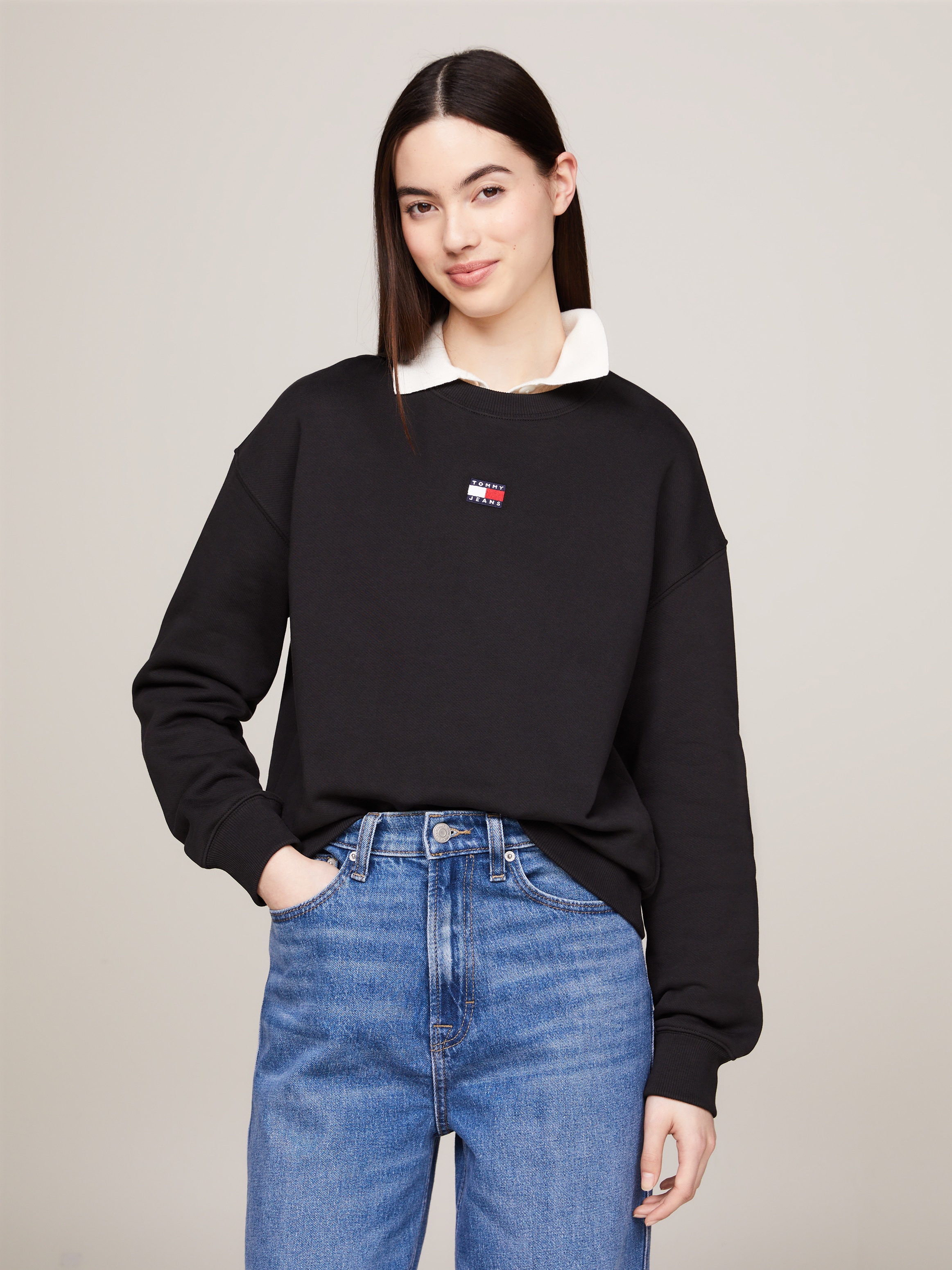 Tommy Jeans Sweatshirt, mit Dropshoulder-Design und Frontlogo