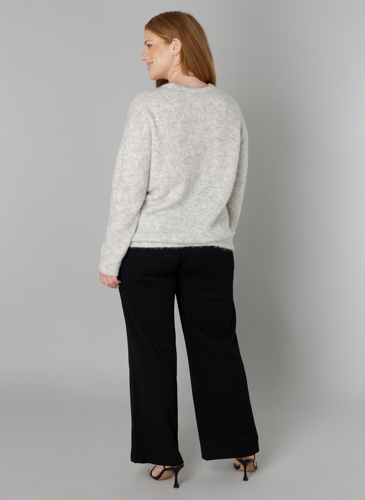 Base Level Curvy Strickpullover »Yanara«, mit Wolle