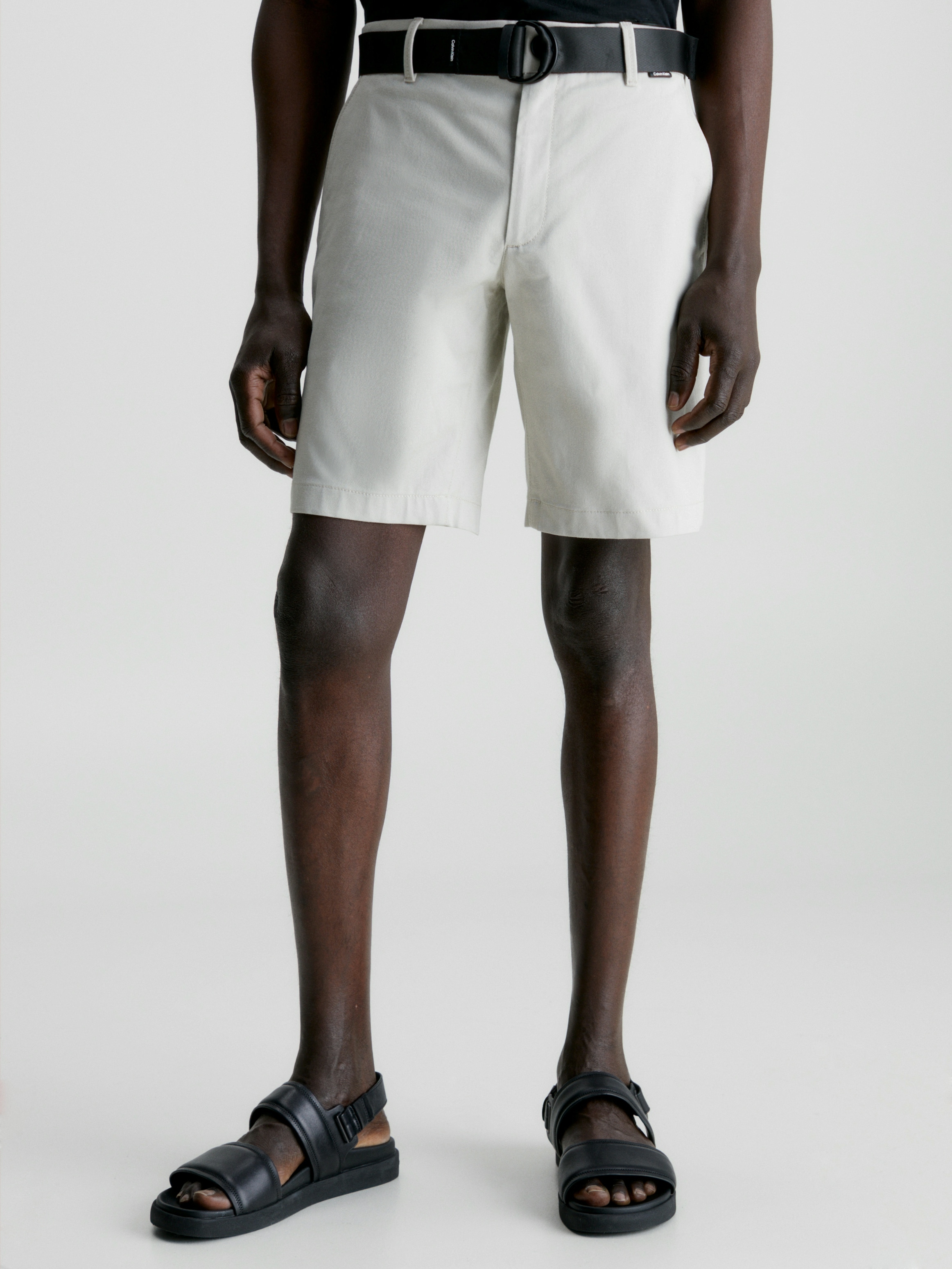 Calvin Klein Shorts »MODERN TWILL SLIM«, mit Gürtel