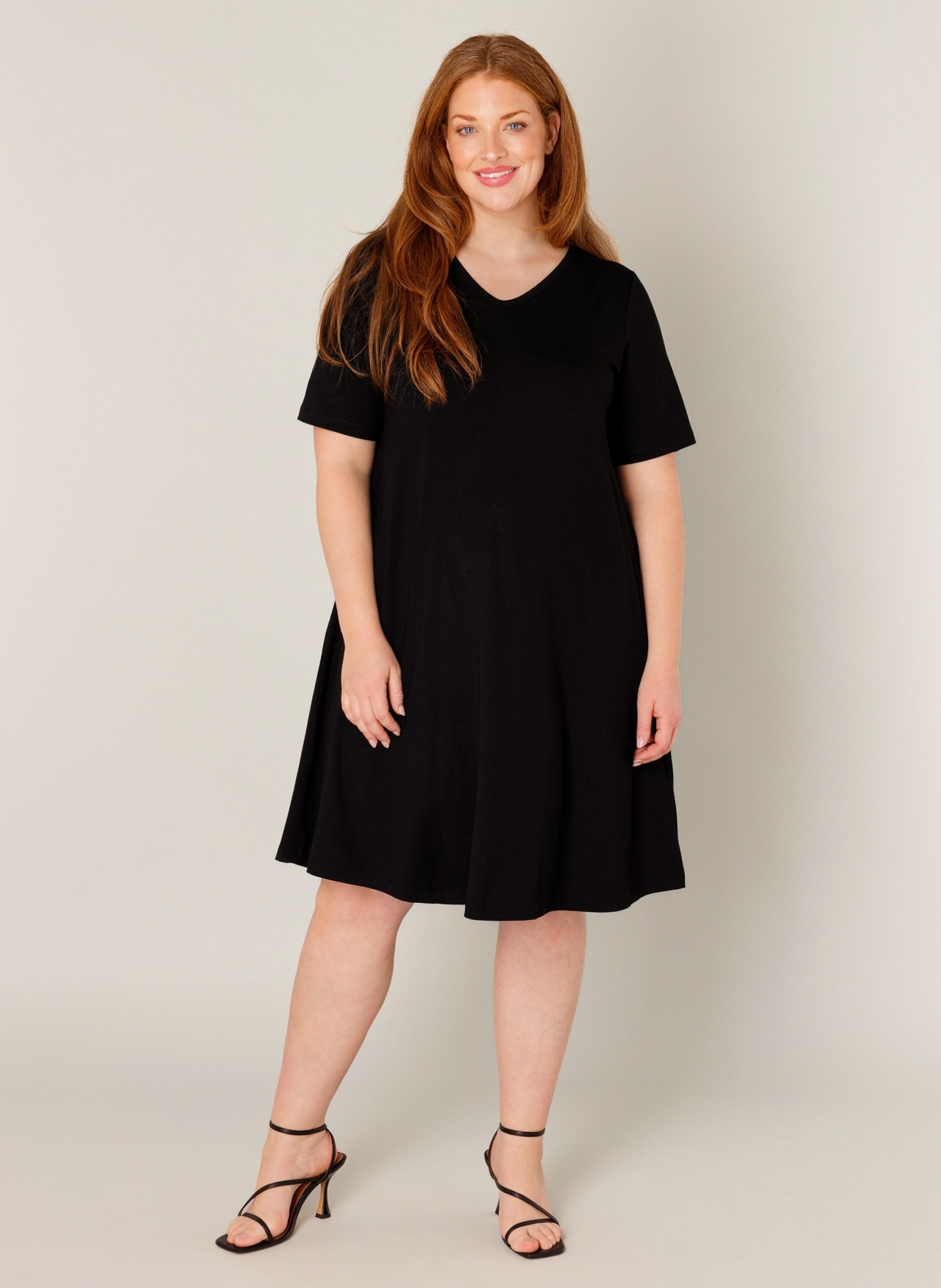 Image of Base Level Curvy Shirtkleid "Abernathy" Sommerkleid In leicht ausgestellter Form