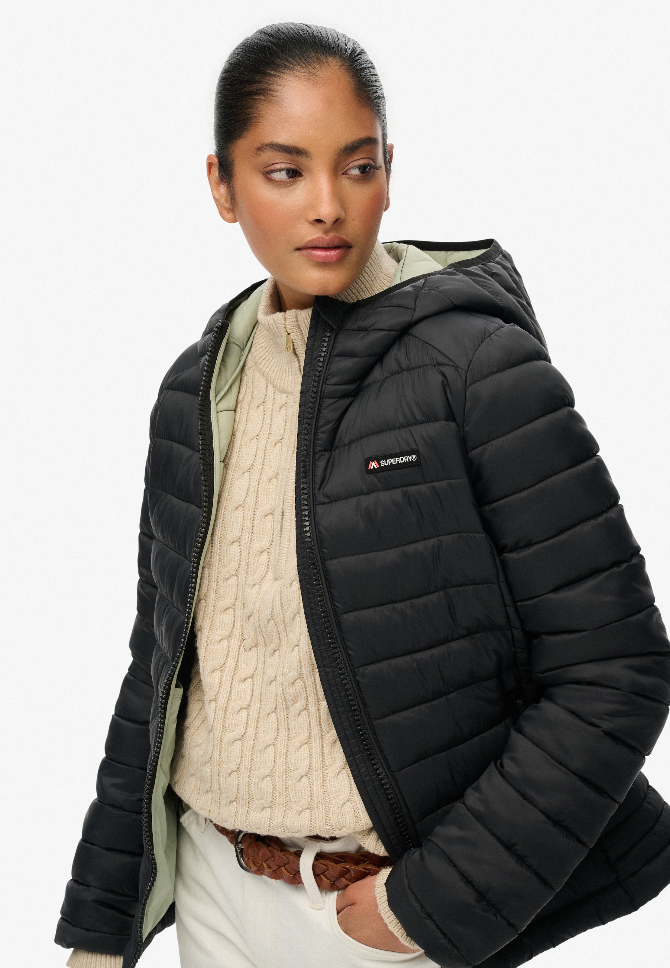 Superdry Veste matelassée »HOODED FUJI LITE PADDED JACKET« mit Kapuze