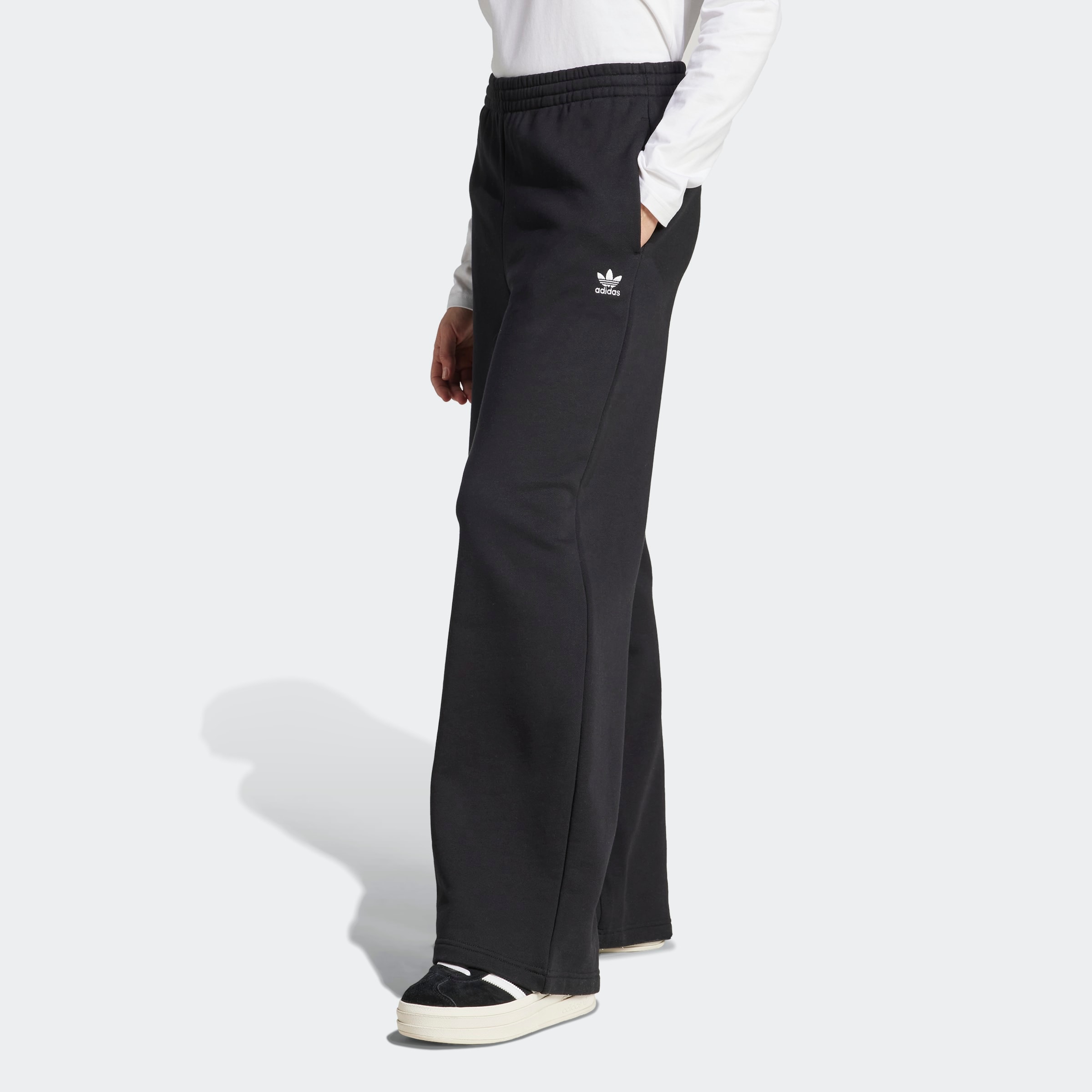 Image of adidas Originals Sporthose "ESSENTIALS WIDE LEG FRENCH TERRY" sportlicher Stil, für vielseitige Einsatzmöglichkeiten, weites Bein