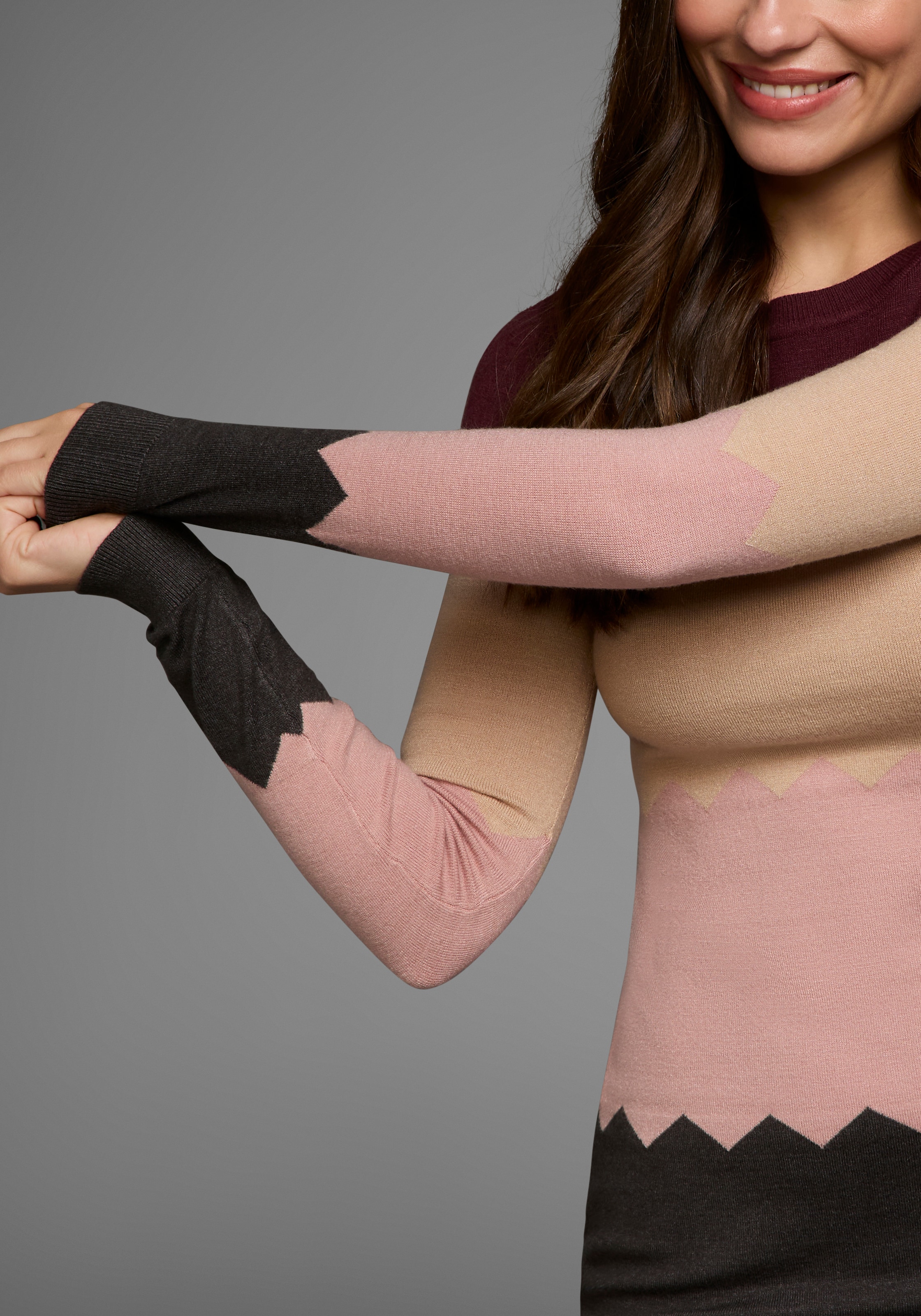 Laura Scott Strickkleid, kurzes Kleid, figurbetont, aus Strickstoff, langärmlig
