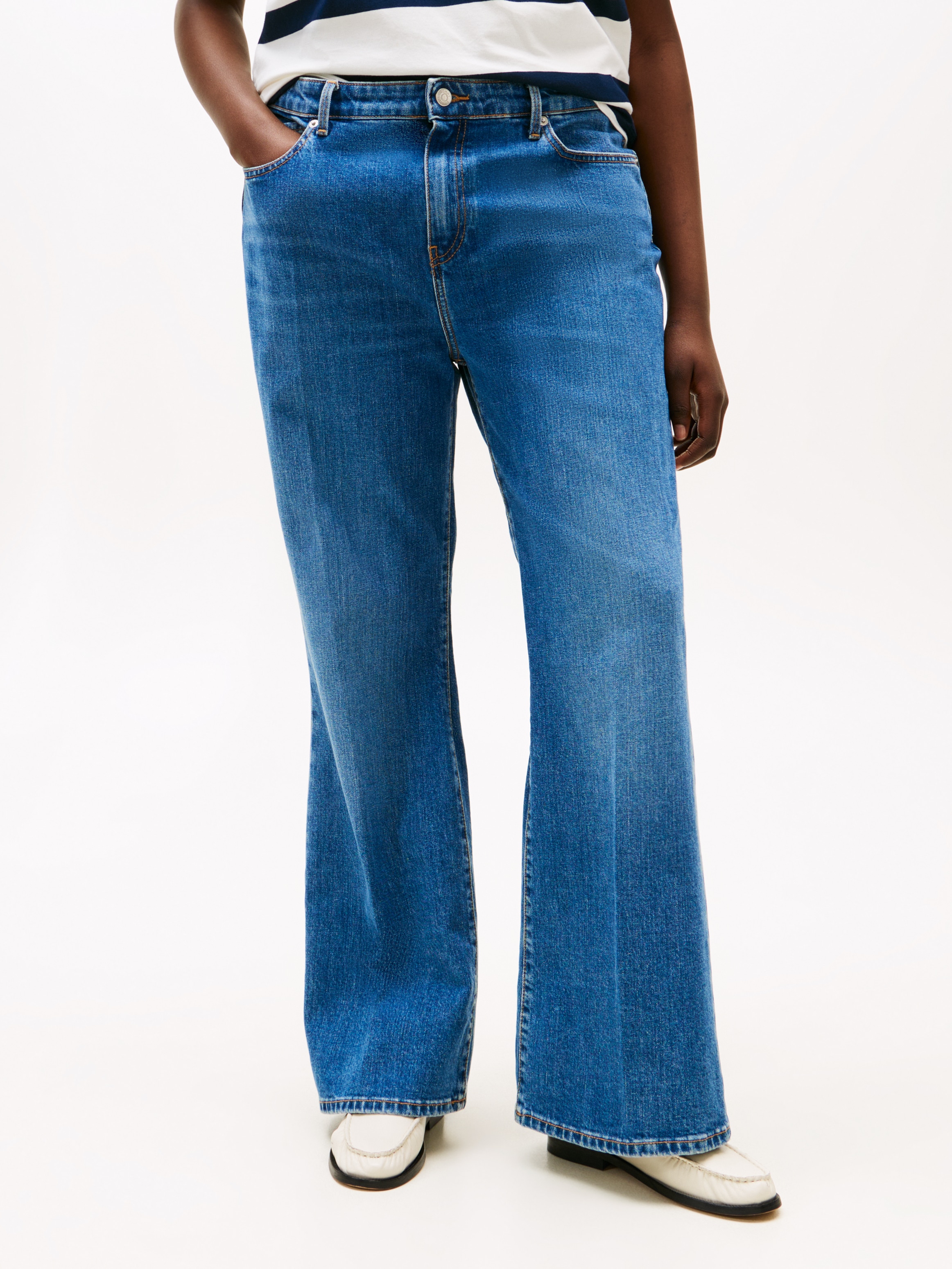Image of Tommy Hilfiger Curve Bootcut-Jeans "CRV DNM FLO BOOTCUT RW"