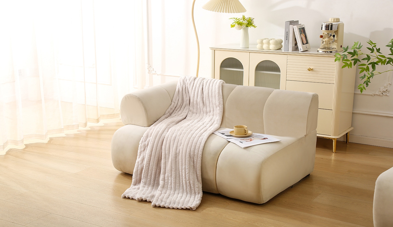 GOODproduct Wohndecke »Millara« Kuscheldecke in Cord-Optik, 150x200 cm, Wohndecke, Sofadecke,