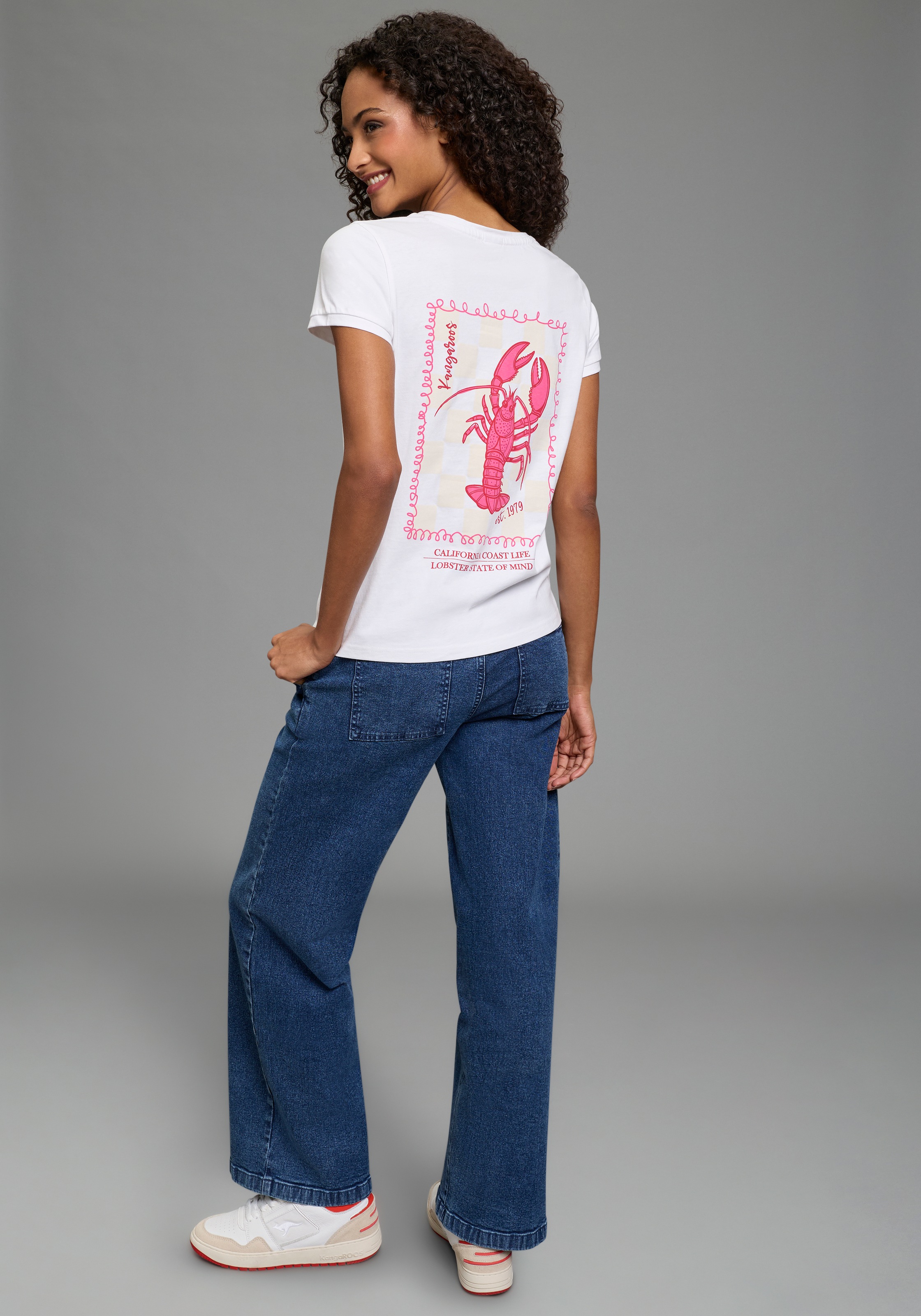 KangaROOS T-Shirt schmaler Schnitt, Kurzarm, mit Rundhalsausschnitt