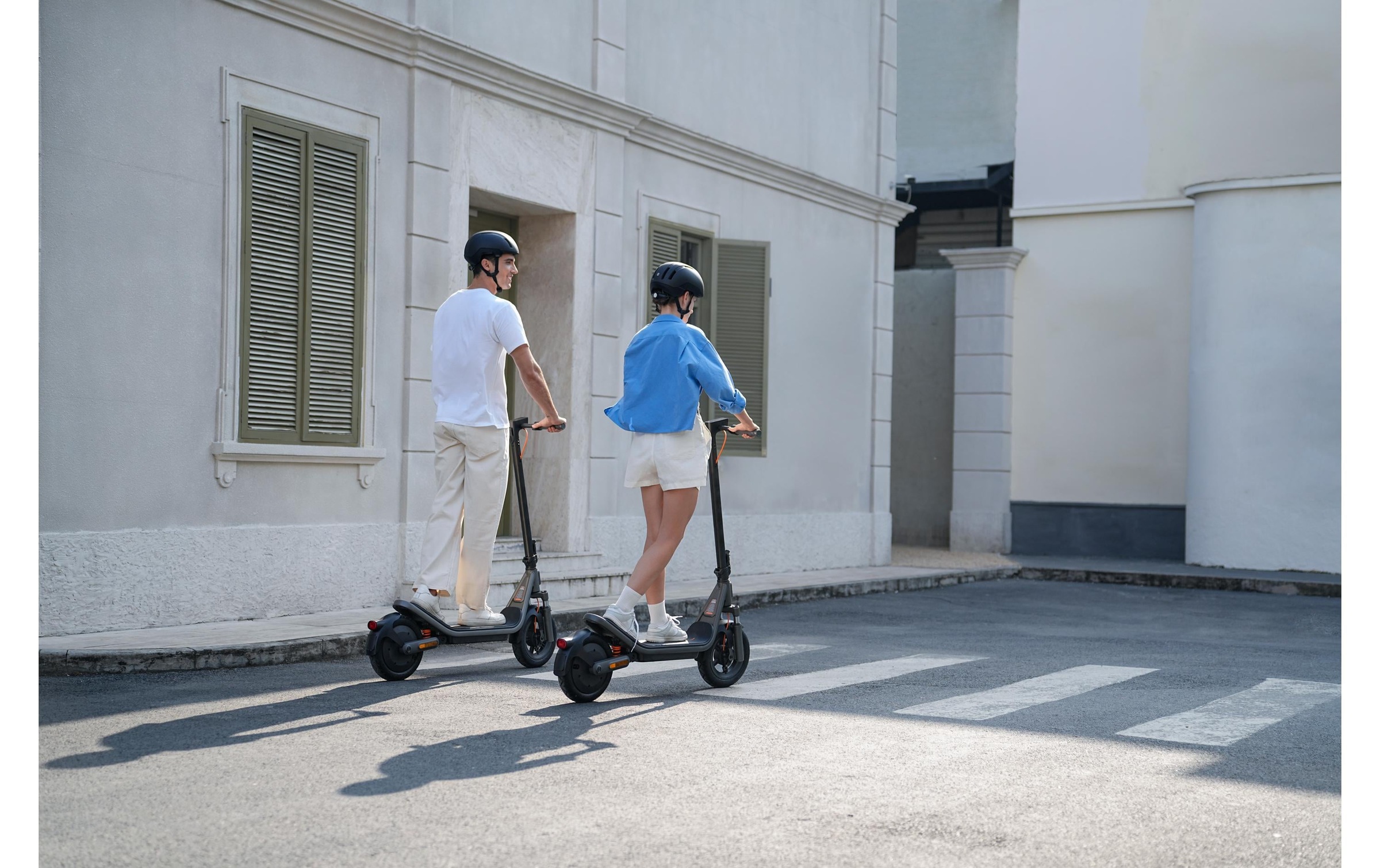Xiaomi E-Scooter »Electric Scooter 6 DE« 20 km/h 45 km Smart Battery Management System (BMS), App‑Anbindung