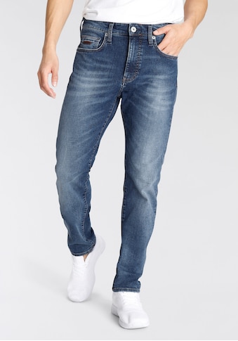 Tapered-fit-Jeans »Callan«, Mit Leder Badge