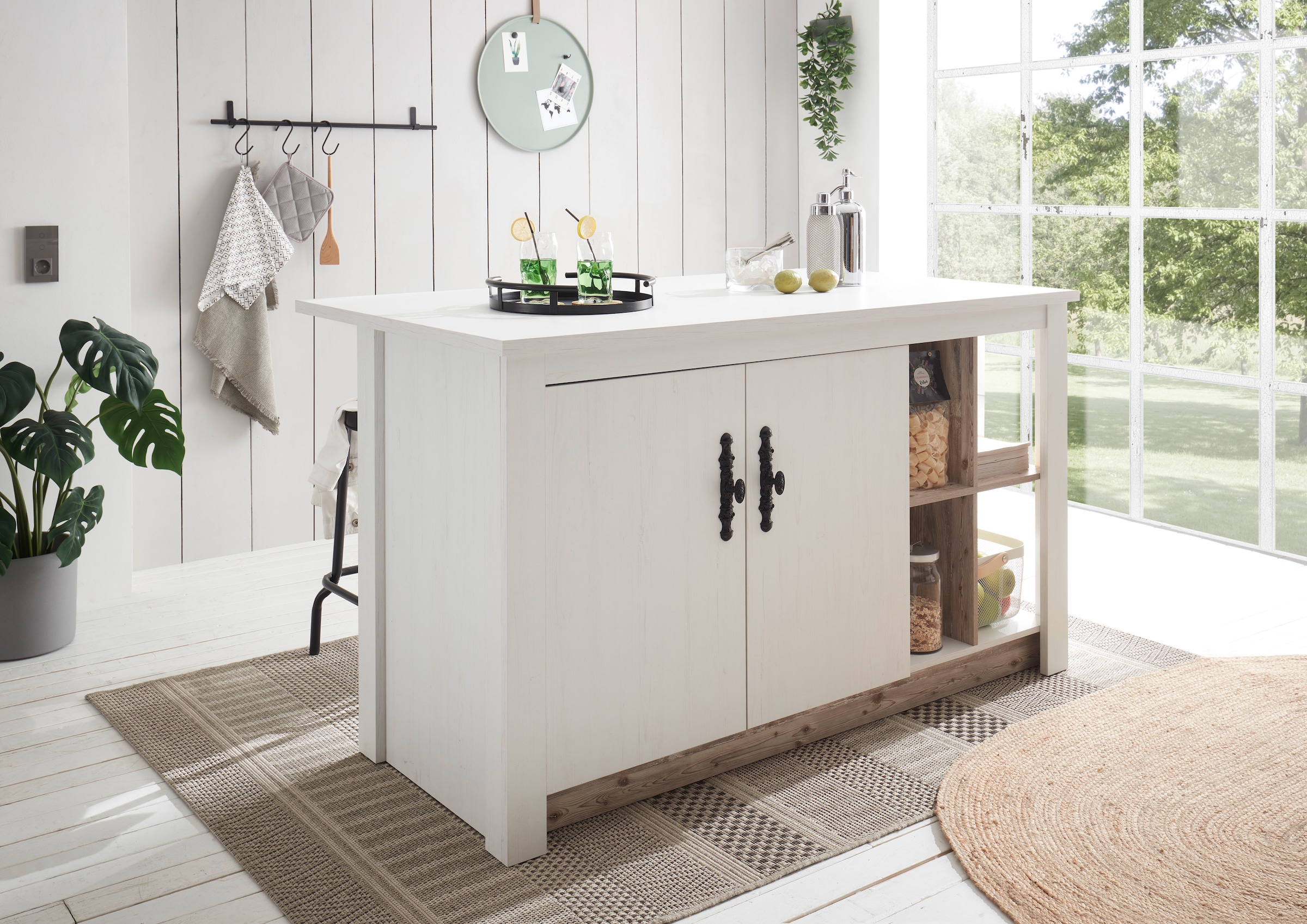 Home affaire Kücheninsel »Florenz, Küchenblock in Pinie Weiss, Kochinsel, Küchenarbeitsblock« Breite 161 cm, mit verschnörkeltem Metallgriff, Arbeitshöhe 92 cm